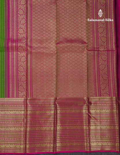 Beautiful Green Pure Kanjivaram Silk Saree With Contrast Magenta Traditional Evening Morning Border