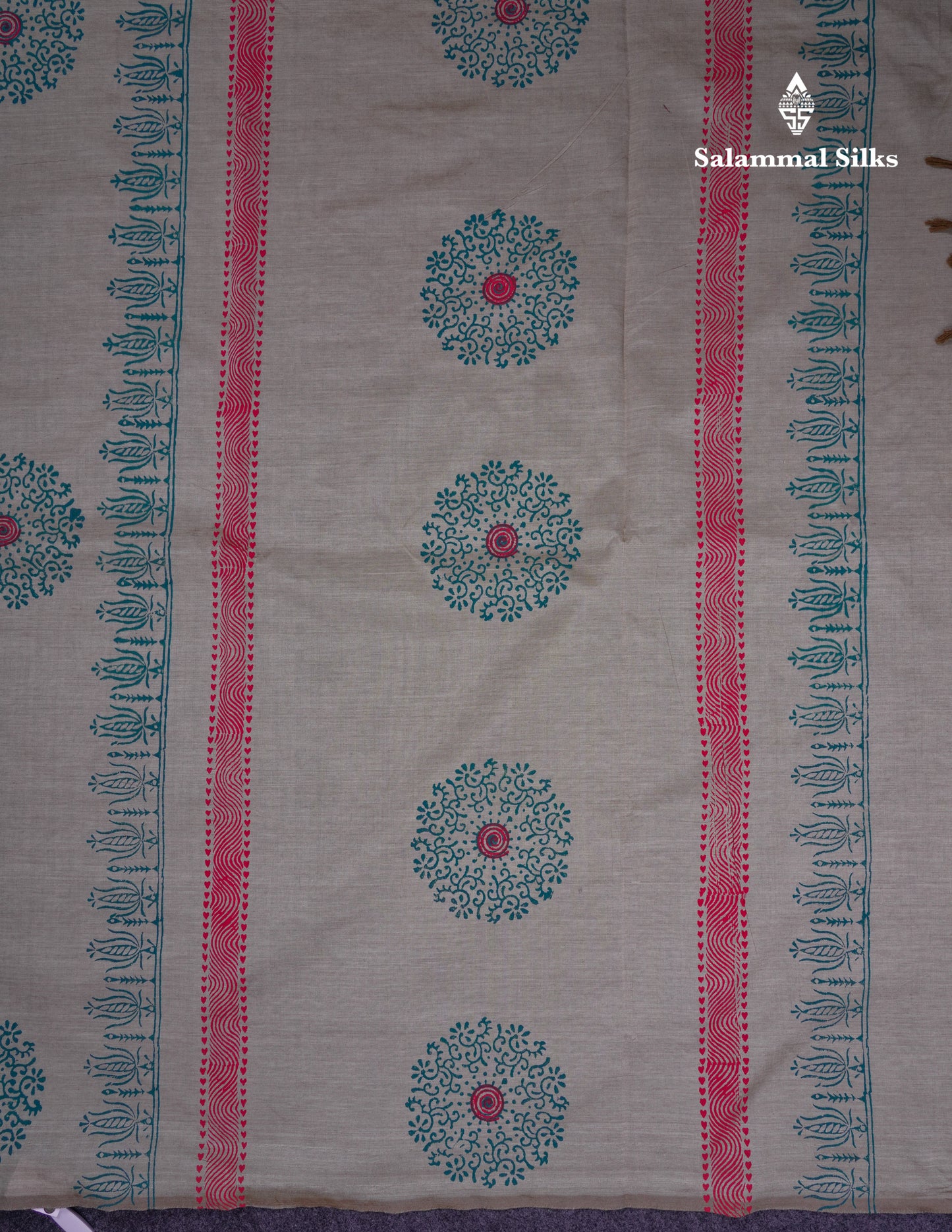 Beautiful Cream Sandal South Cotton Printed Saree With Contrast Sapphire Green Blouse