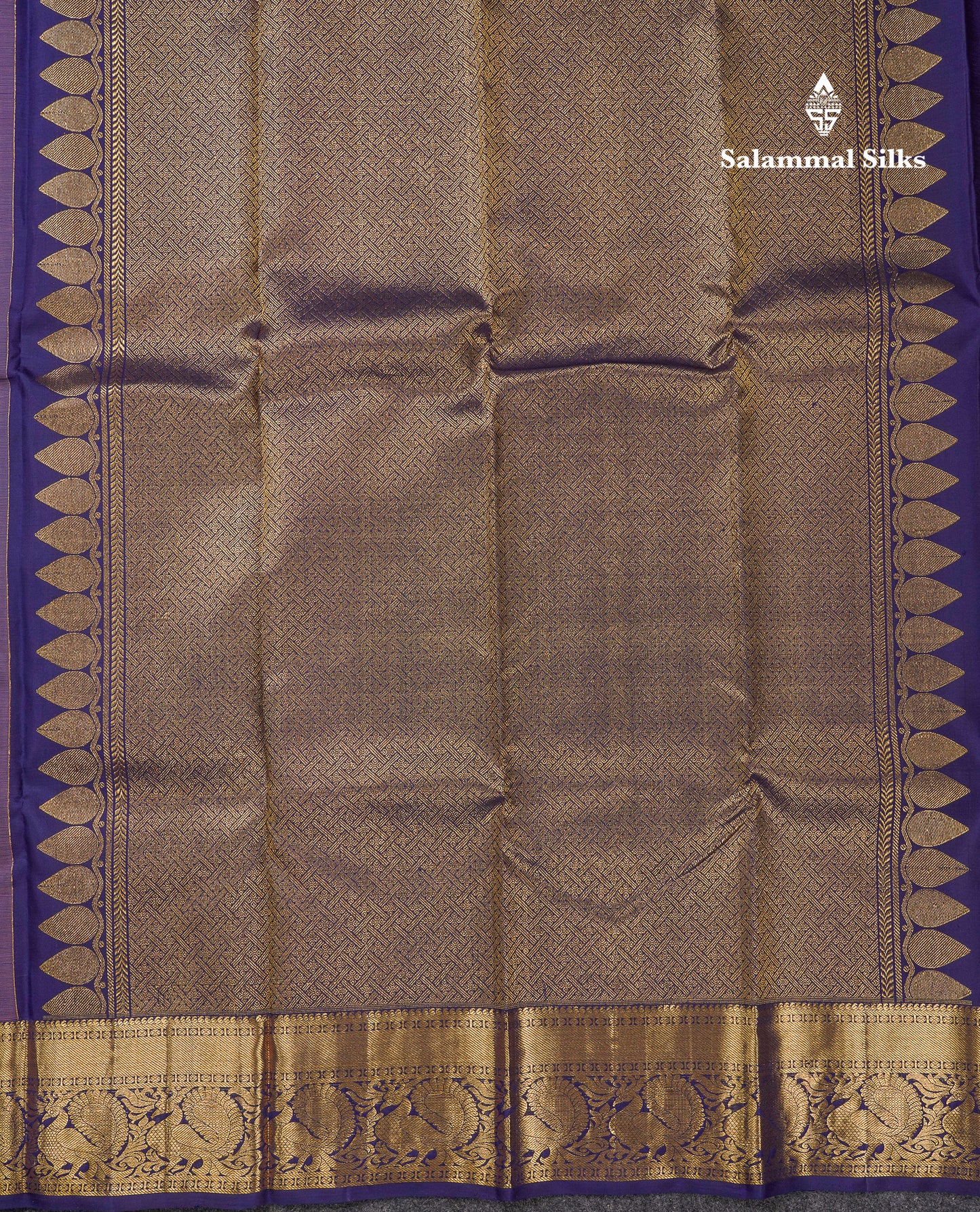Beautiful Light Violet Pure Kanjivaram Silk Saree With Contrast Navy Blue Traditional Medium Border
