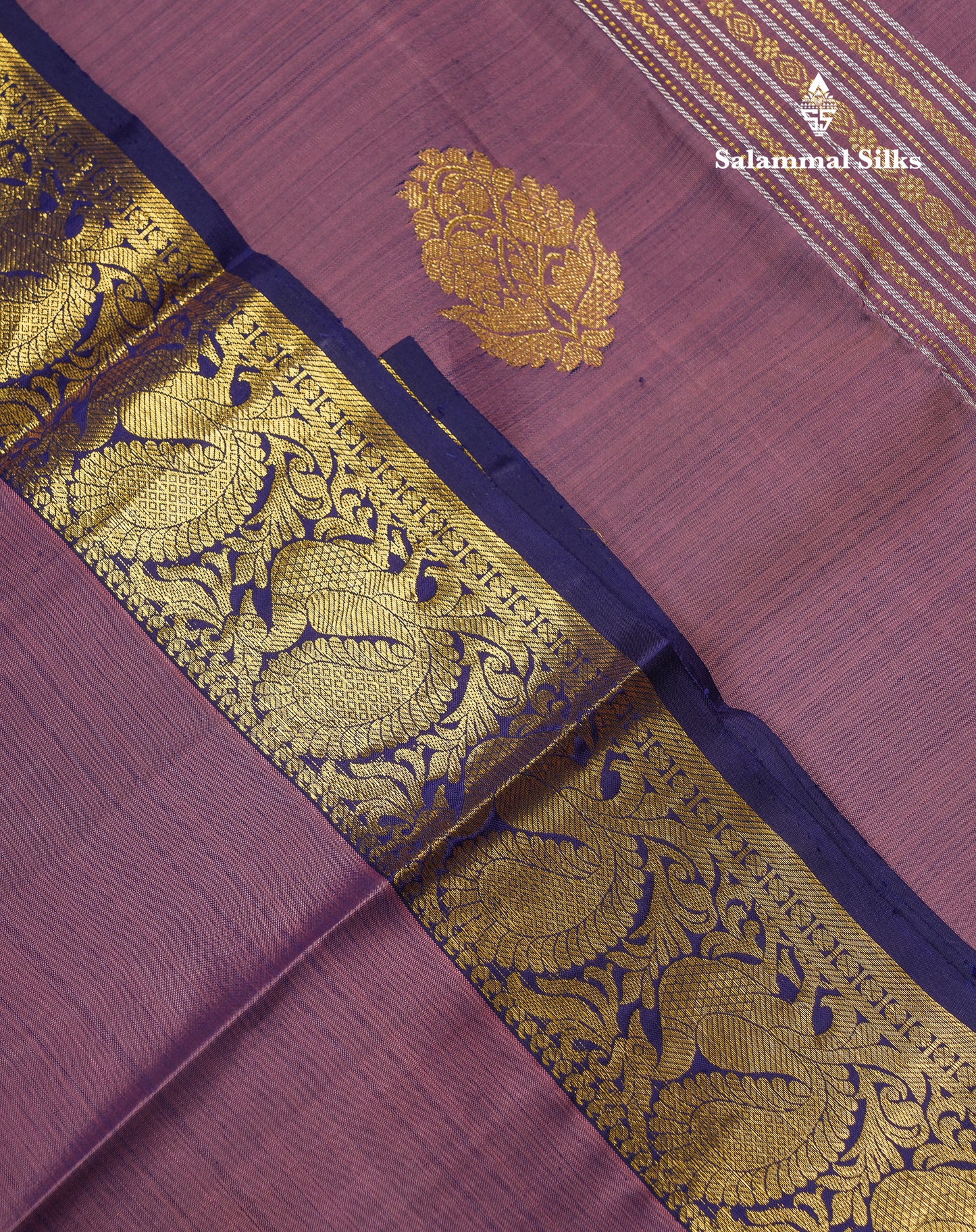 Beautiful Light Violet Pure Kanjivaram Silk Saree With Contrast Navy Blue Traditional Medium Border