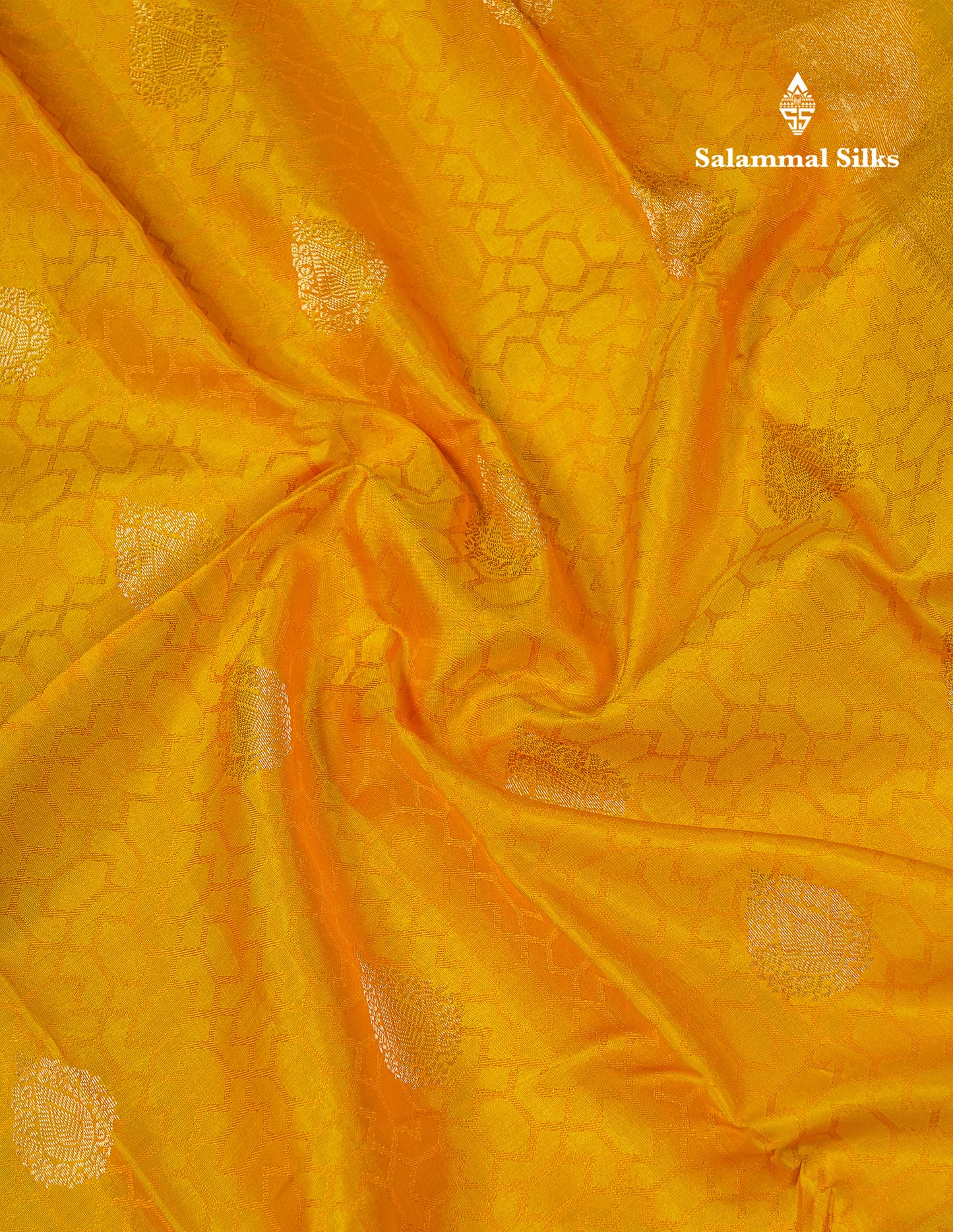 Beautiful Yellow Pure Kanjivaram Silk Saree With Traditional Medium Border
