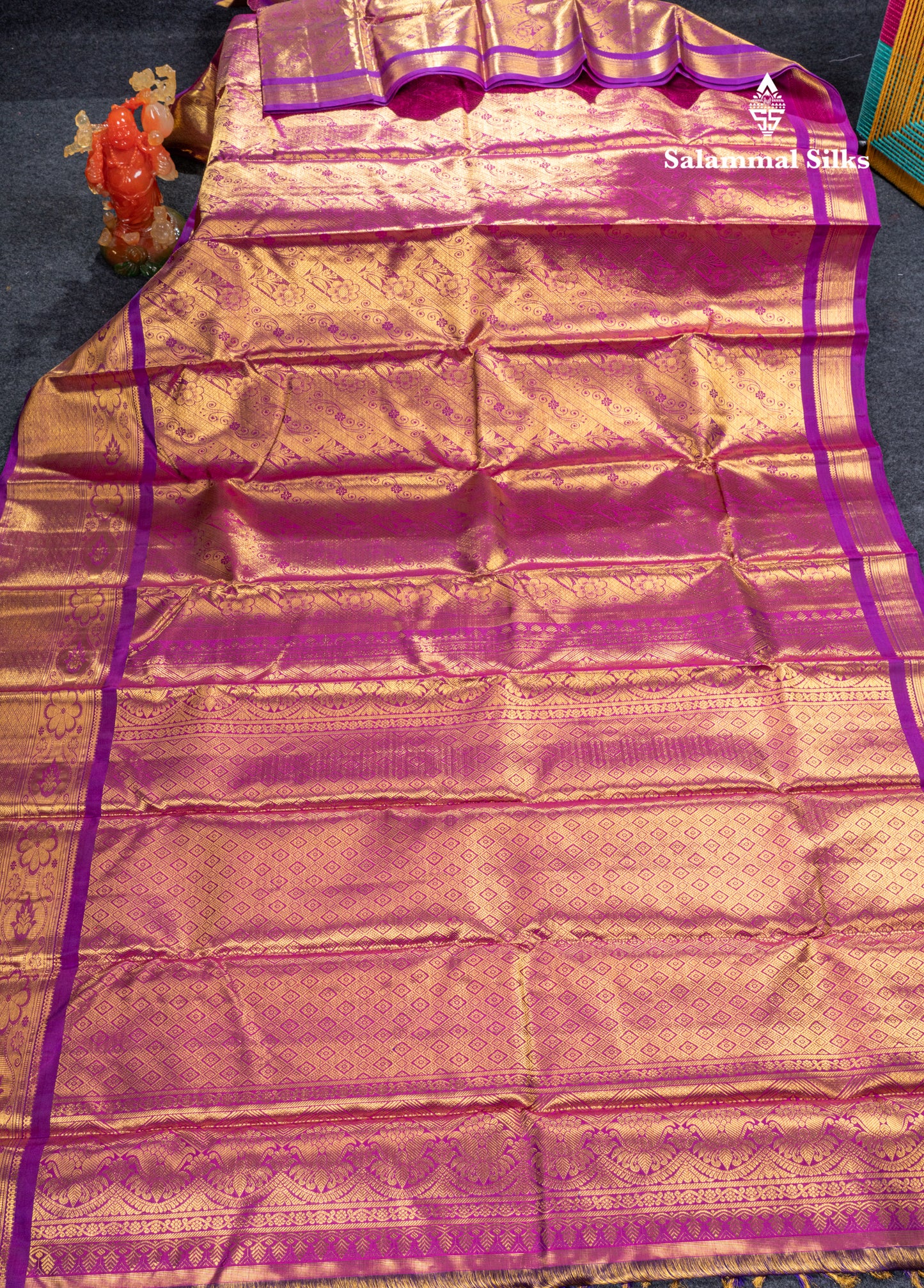 Dark Purple Tissue Bridal Pure Kanjivaram Silk Saree With Traditional Evening Morning Border