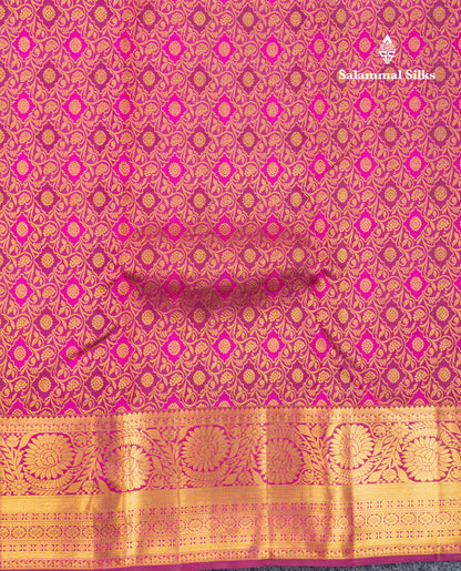 Magenta Bridal Pure Kanjivaram Silk Saree With Traditional Border