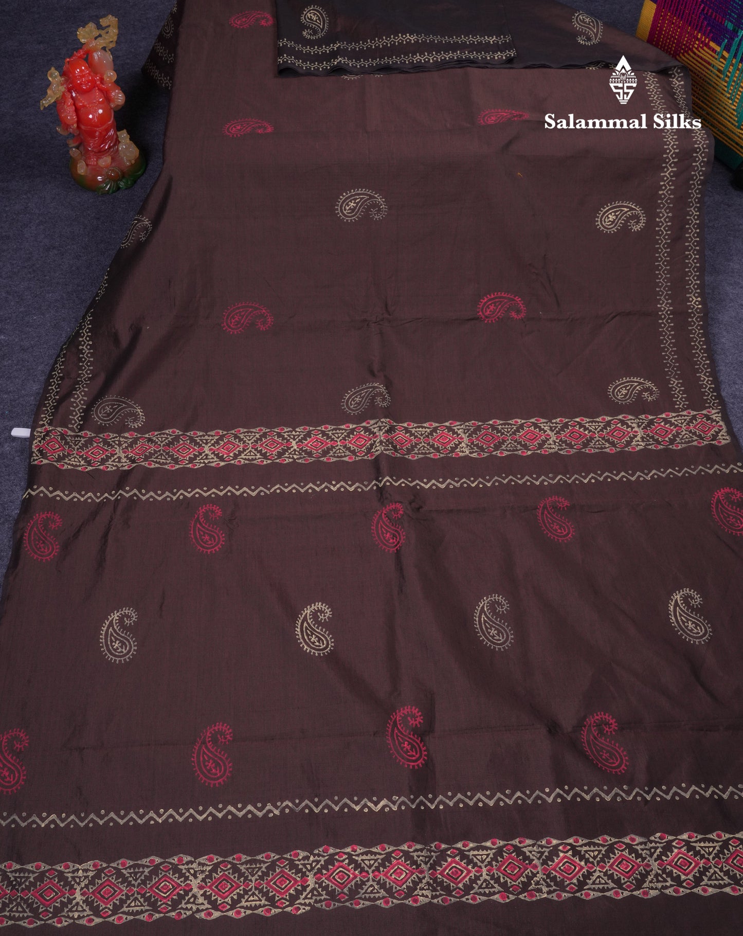 Beautiful Brown South Cotton Printed Saree With Contrast Cream Grey Blouse