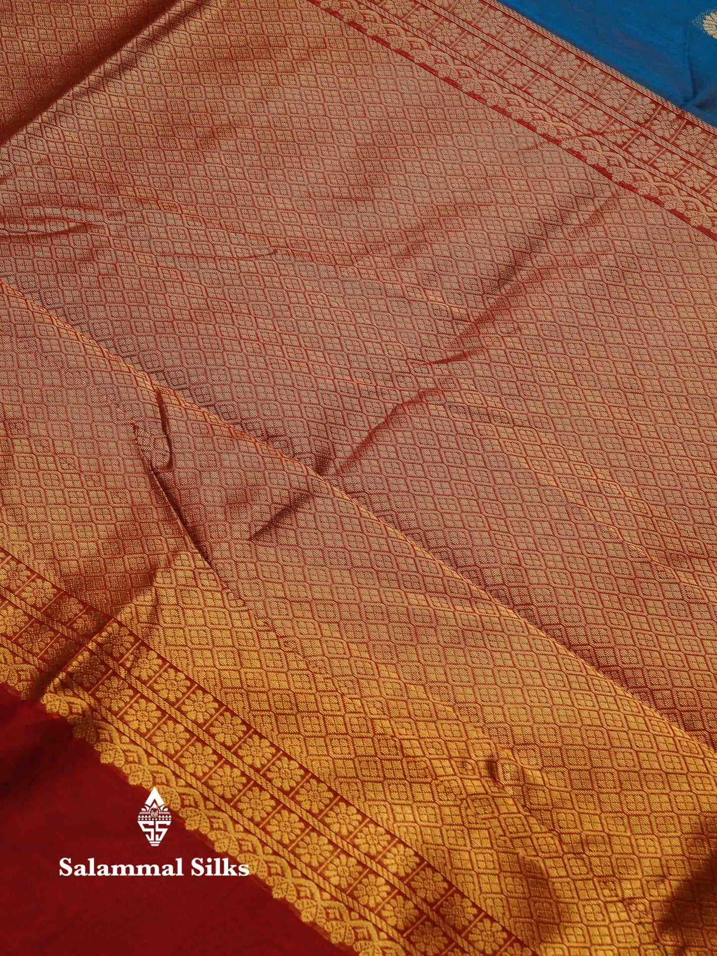 Beautiful Green Semi Silk Cotton Saree With Contrast Black Traditional Gap Border
