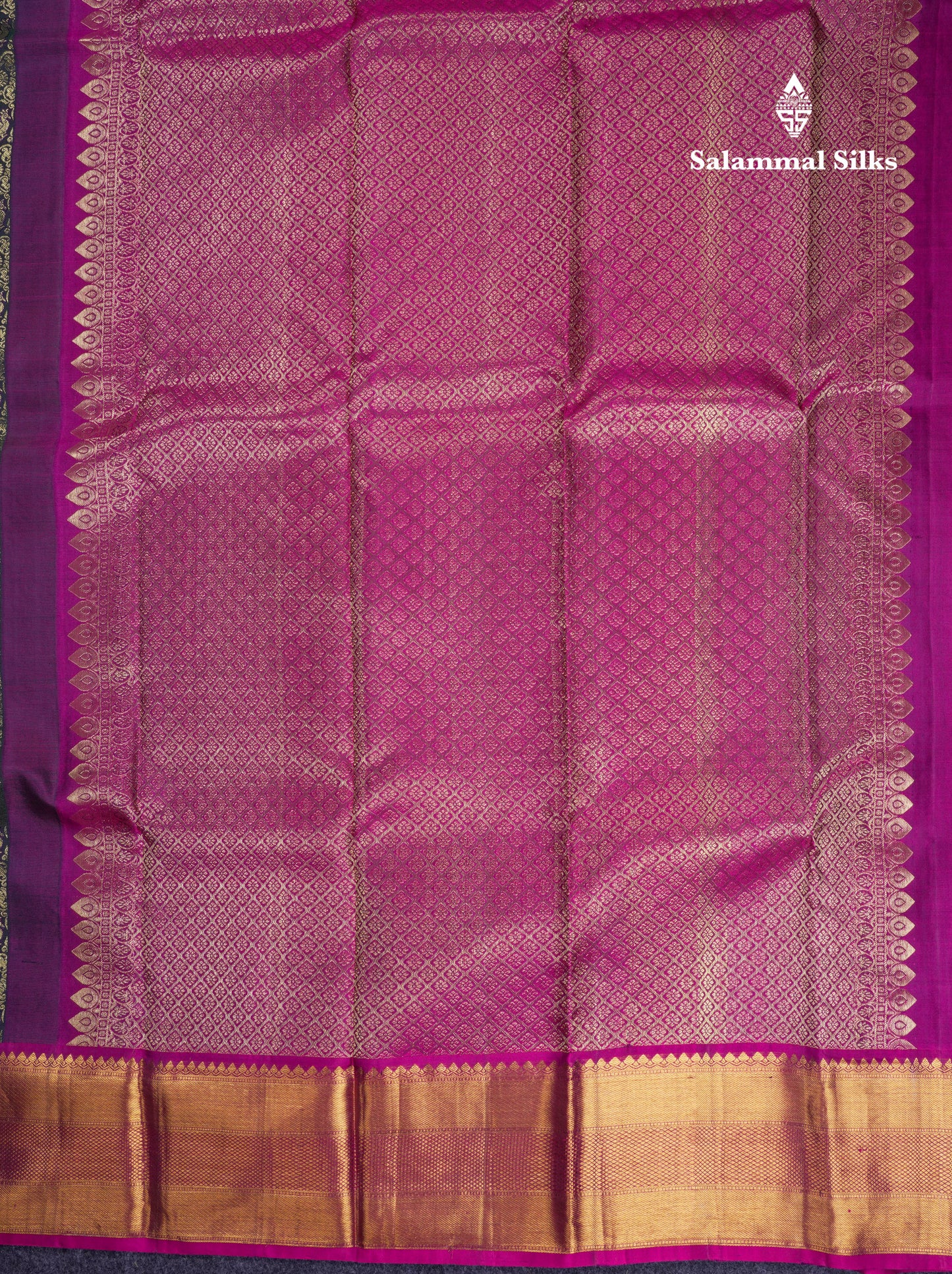Beautiful Dark Bottle Green Bridal Pure Kanjivaram Silk Saree With Contrast Magenta Traditional Border