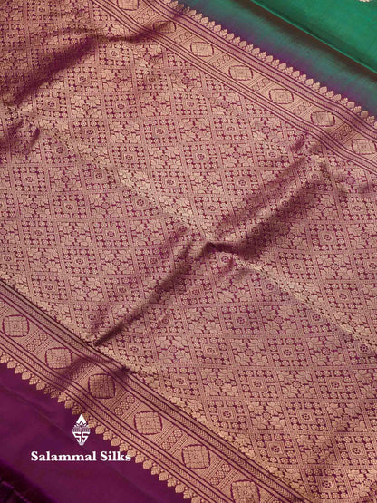 Beautiful Dual Tone Green Pure Kanjivaram Silk Saree With Contrast Magenta Traditional Border