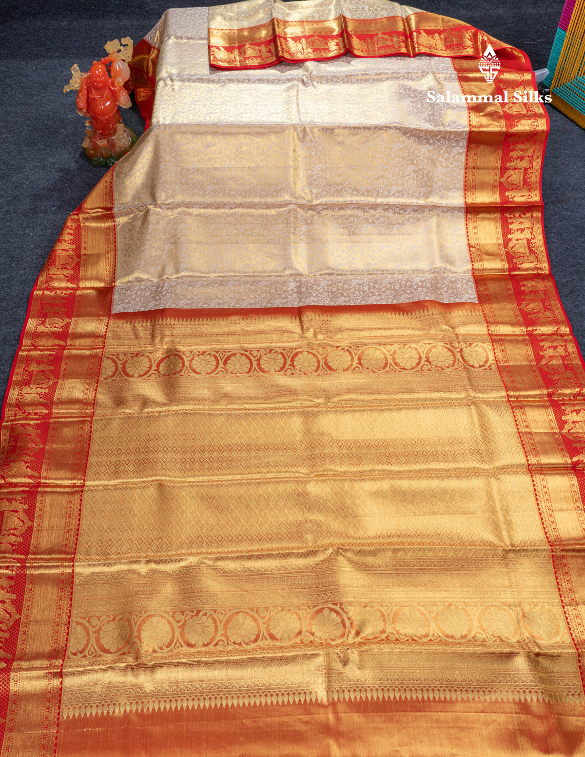 Beautiful Beige Tissue Bridal Pure Kanjivaram Silk Saree With Contrast Chilly Red Traditional Pallaku Border