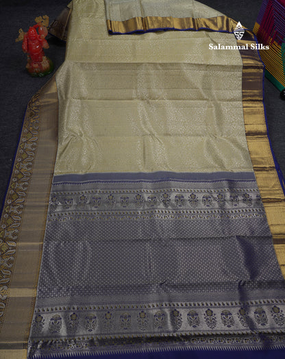 Beautiful Cream Bridal Pure Kanjivaram Silk Saree With Contrast Navy Blue Traditional Evening Morning Border