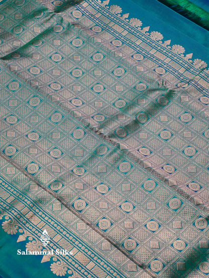 Beautiful Dual Tone Peacock Green Menakri Work Pure Kanjivaram Silk Saree With Traditional Evening Morning Border