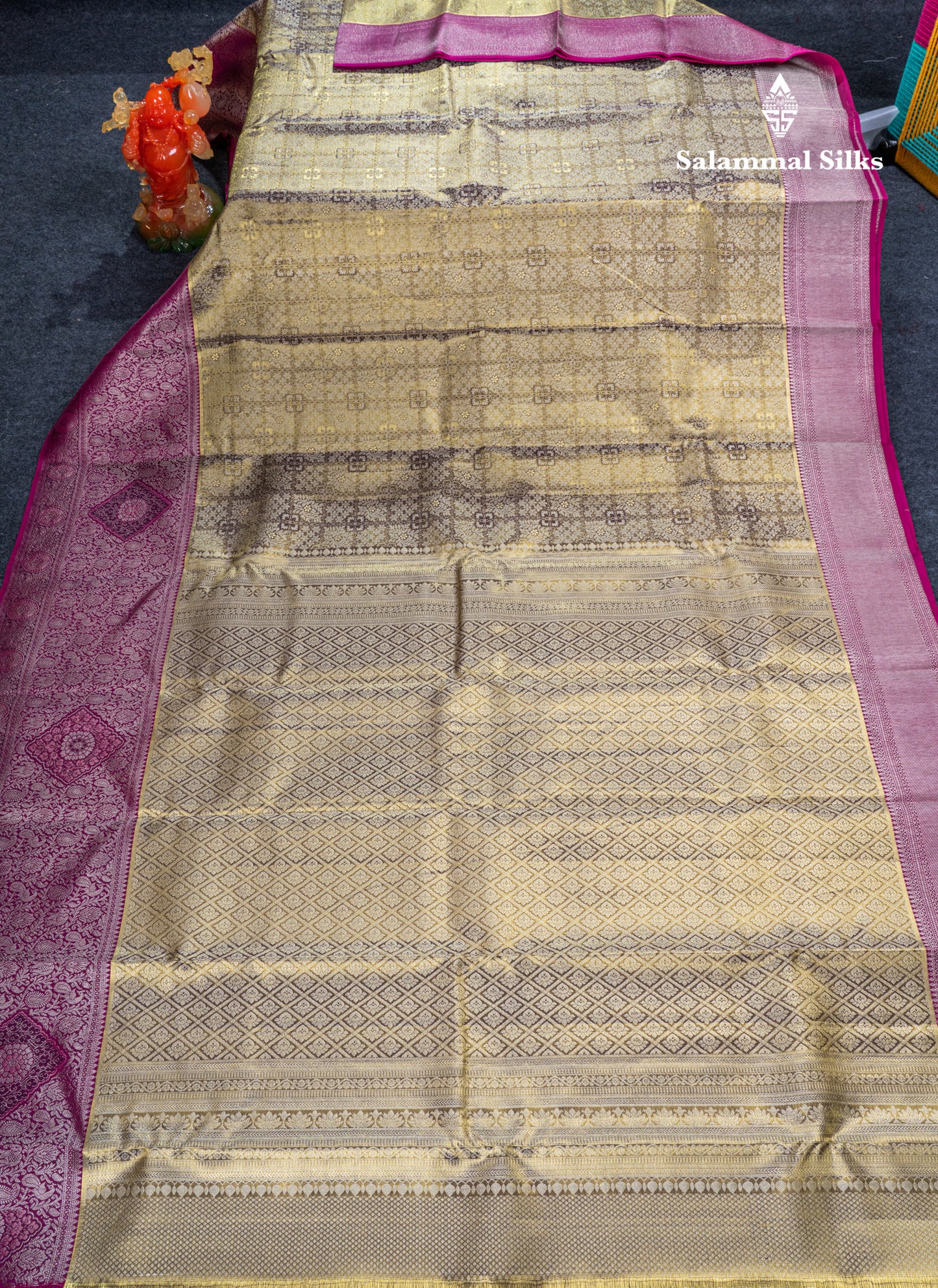 Army Green Tissue Fancy Bridal Pure Kanjivaram Silk Saree With Contrast Magenta Traditional Evening Morning Border