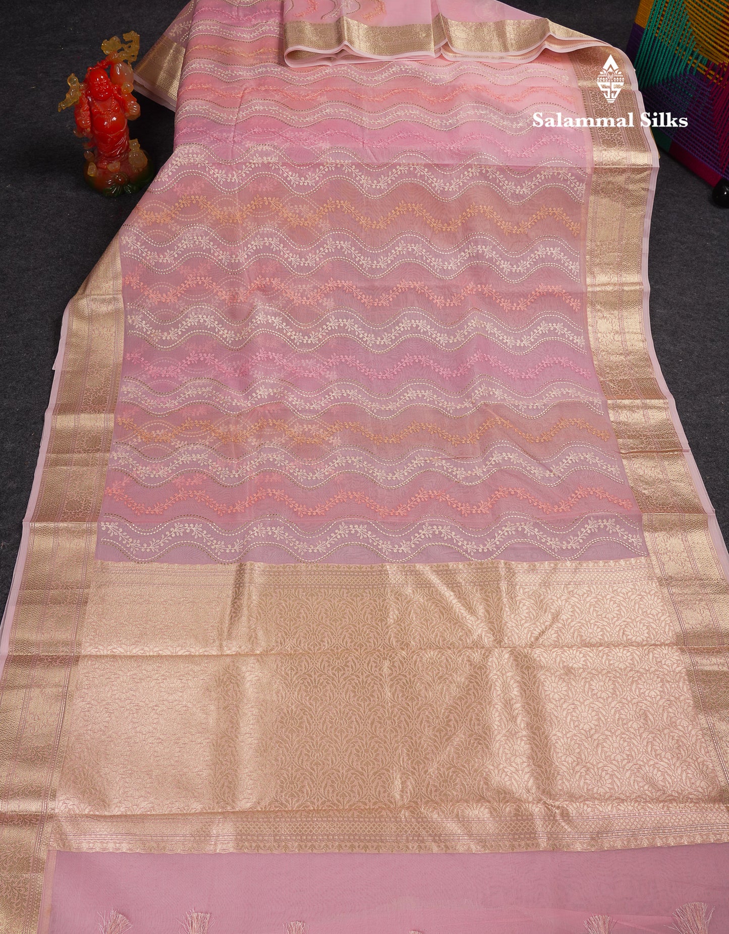 Beautiful Light Rexona Wave Pattern Thread Work Semi Organza Fancy Saree With Traditional Border