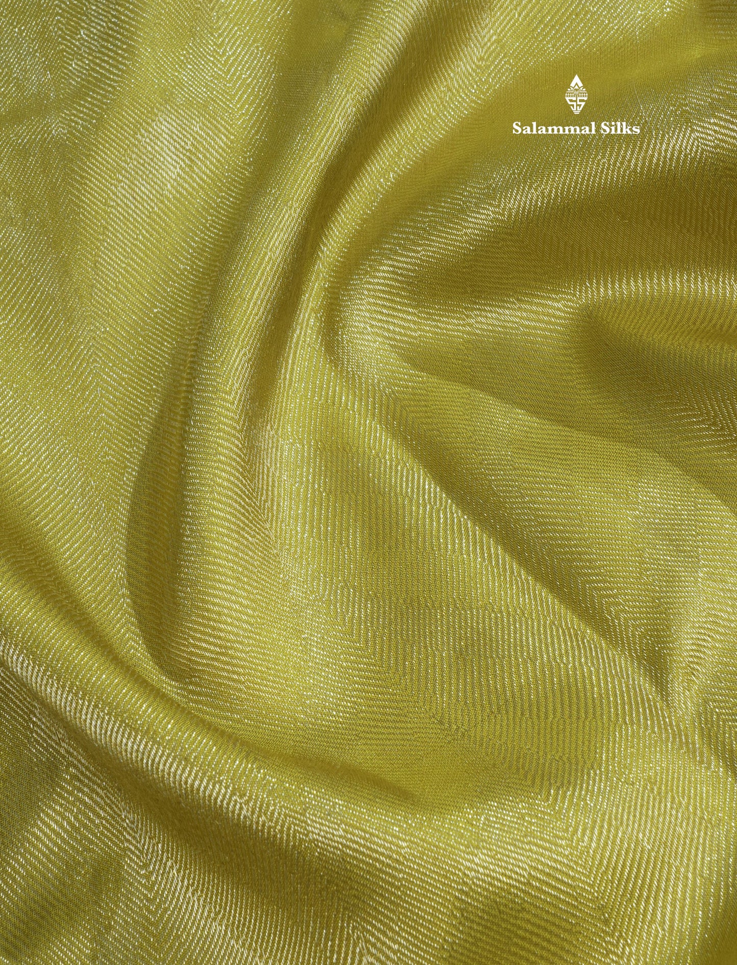 Manthulir Green Pure Kanjivaram Silk Saree With Gold Zari Border