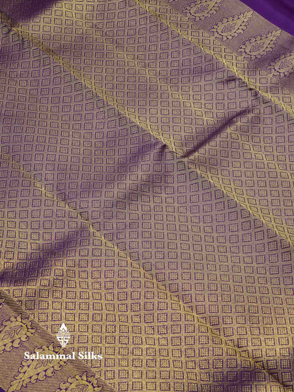 Beautiful Dual Tone Navy Blue Pure Kanjivaram Silk Saree With Traditional Evening Morning Border