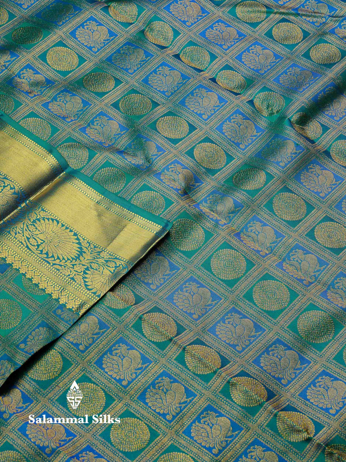 Beautiful Dual Tone Peacock Blue Bridal Pure Kanjivaram Silk Saree With Traditional Border
