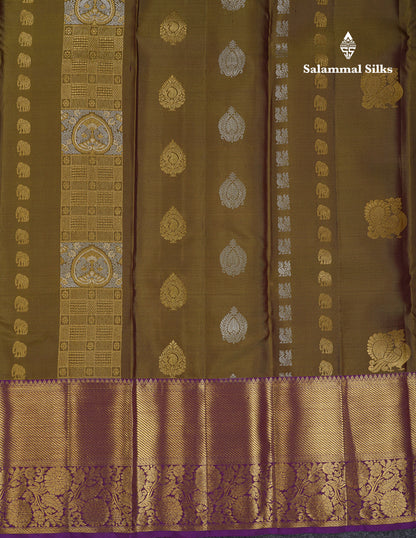 Beautiful Mehandi Green Pure Kanjivaram Silk Saree With Contrast Magenta Traditional Evening Morning Border