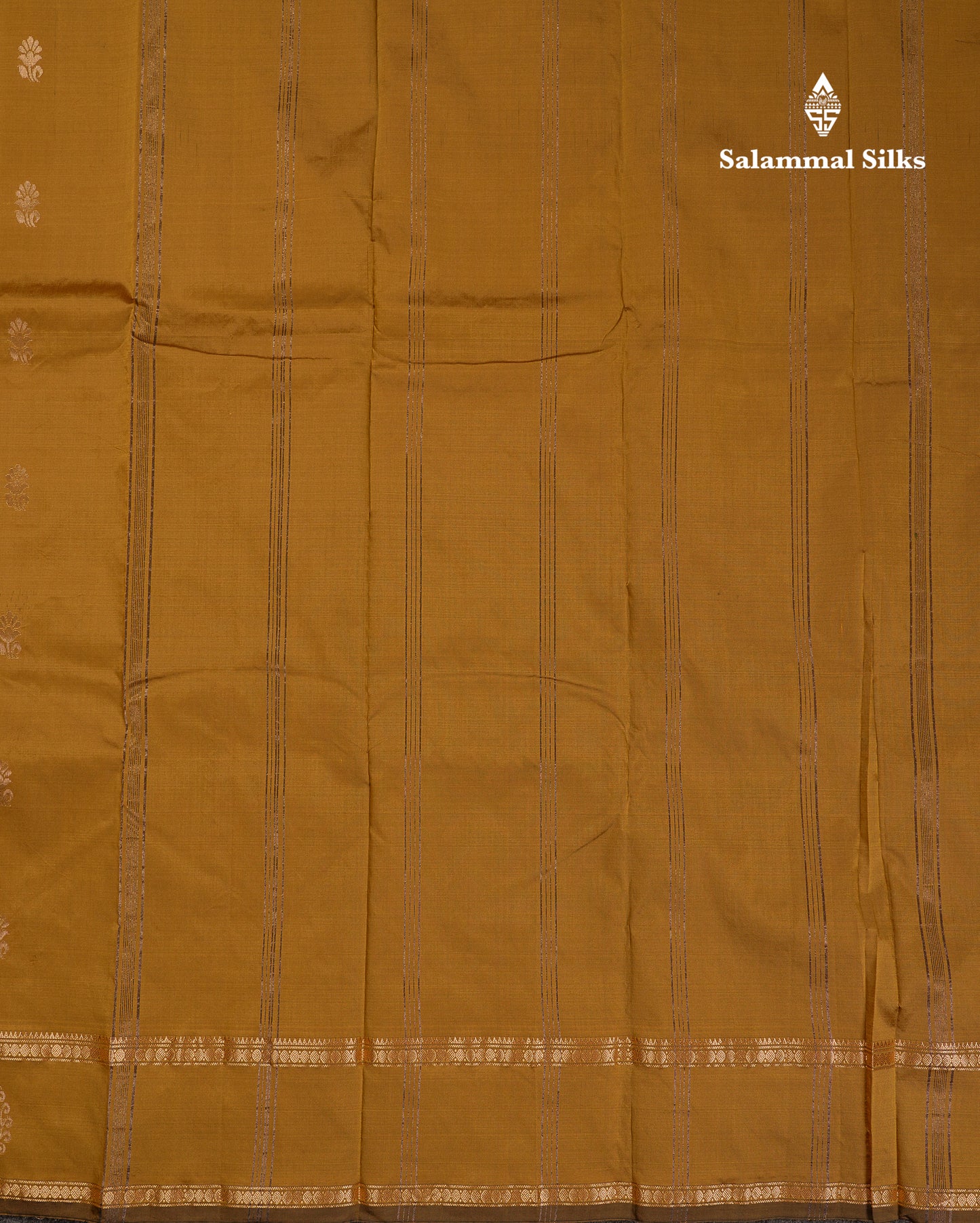 Beautiful Grey Semi Silk Saree With Tarditional Rettapet Border
