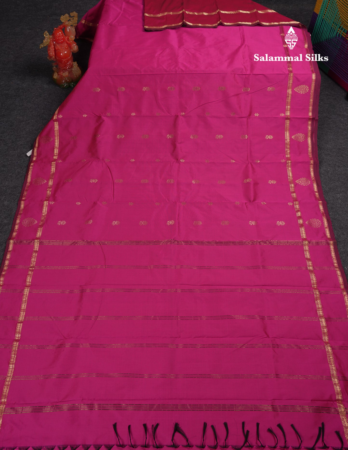 Beautiful Grey Semi Silk Saree With Tarditional Rettapet Border
