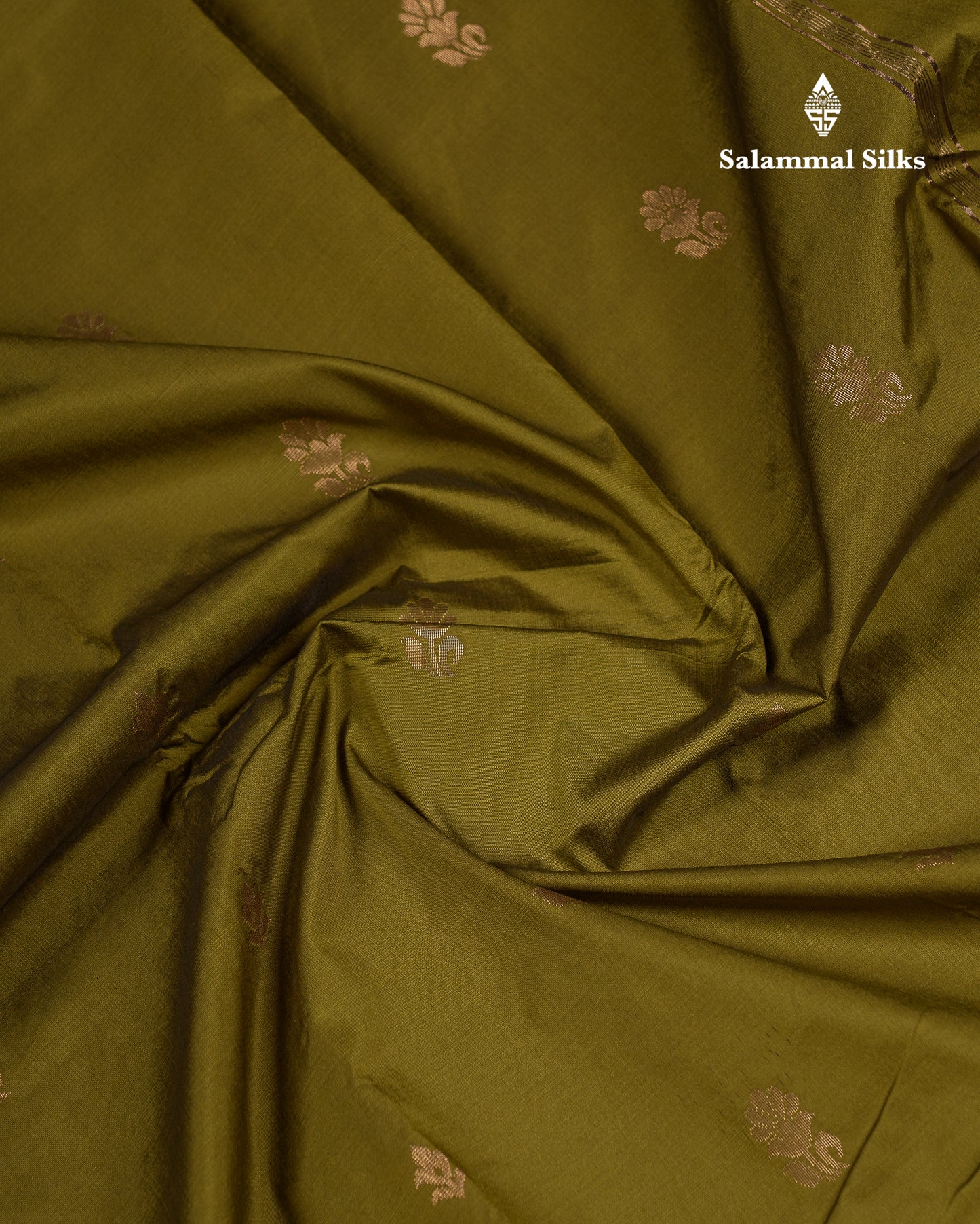 Beautiful Grey Semi Silk Saree With Tarditional Rettapet Border