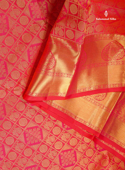 Bridal Pure Kanjivaram Silk Saree - Redish Pink Colour Body With Traditional Border