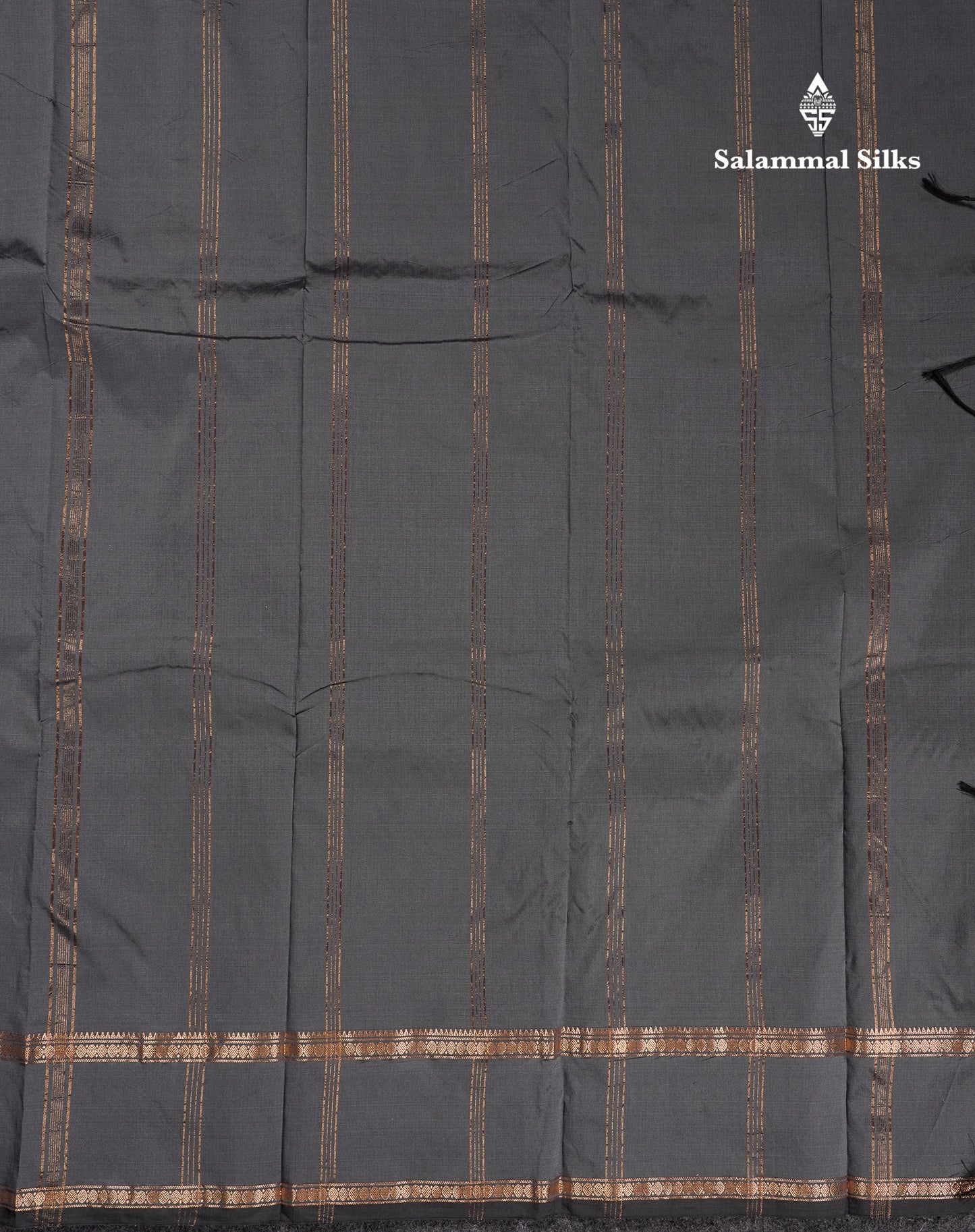 Beautiful Grey Semi Silk Saree With Tarditional Rettapet Border