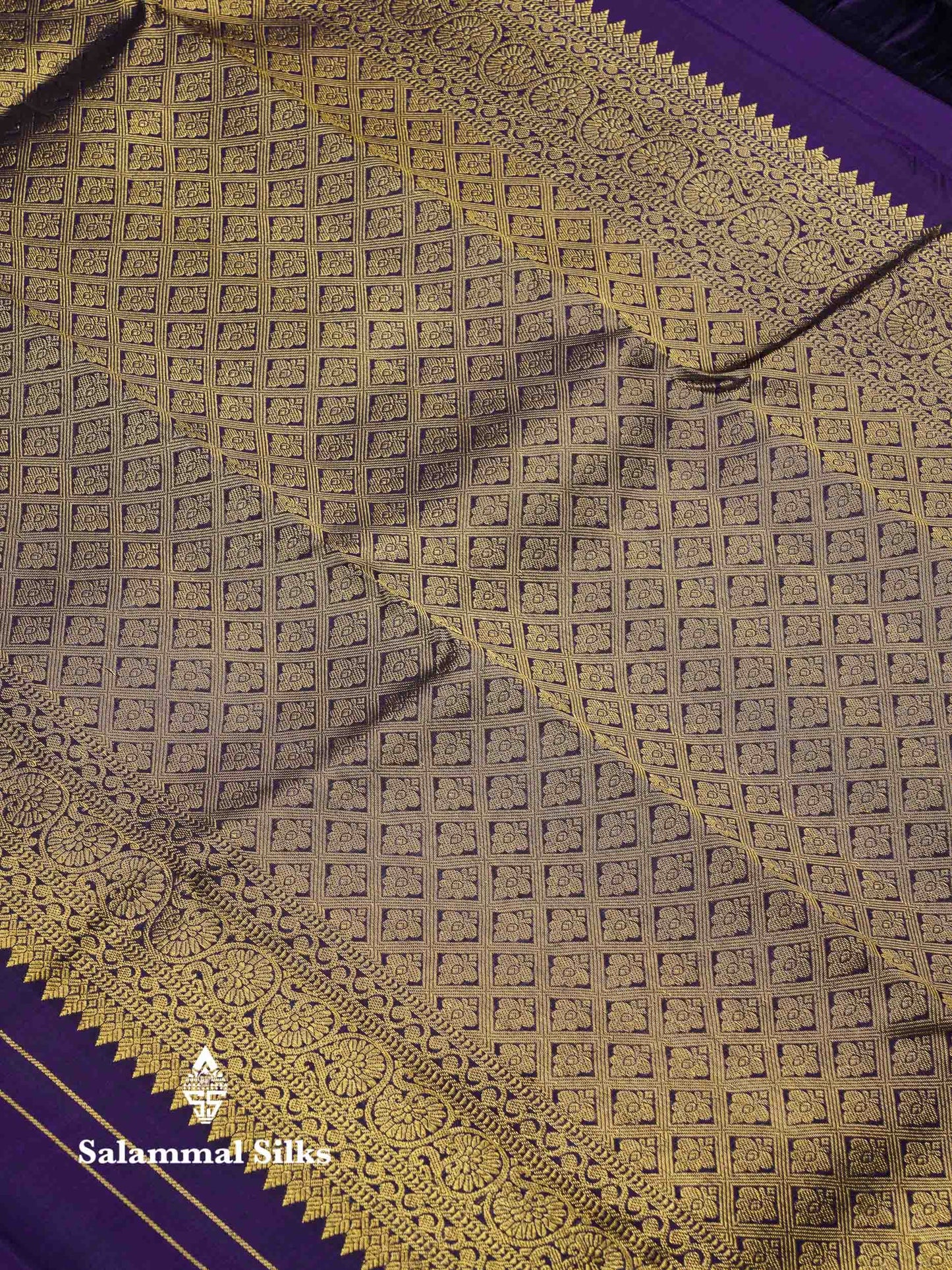 Beautiful Violet Zari Butta Pure Kanjivaram Silk Saree With Traditional Small Border