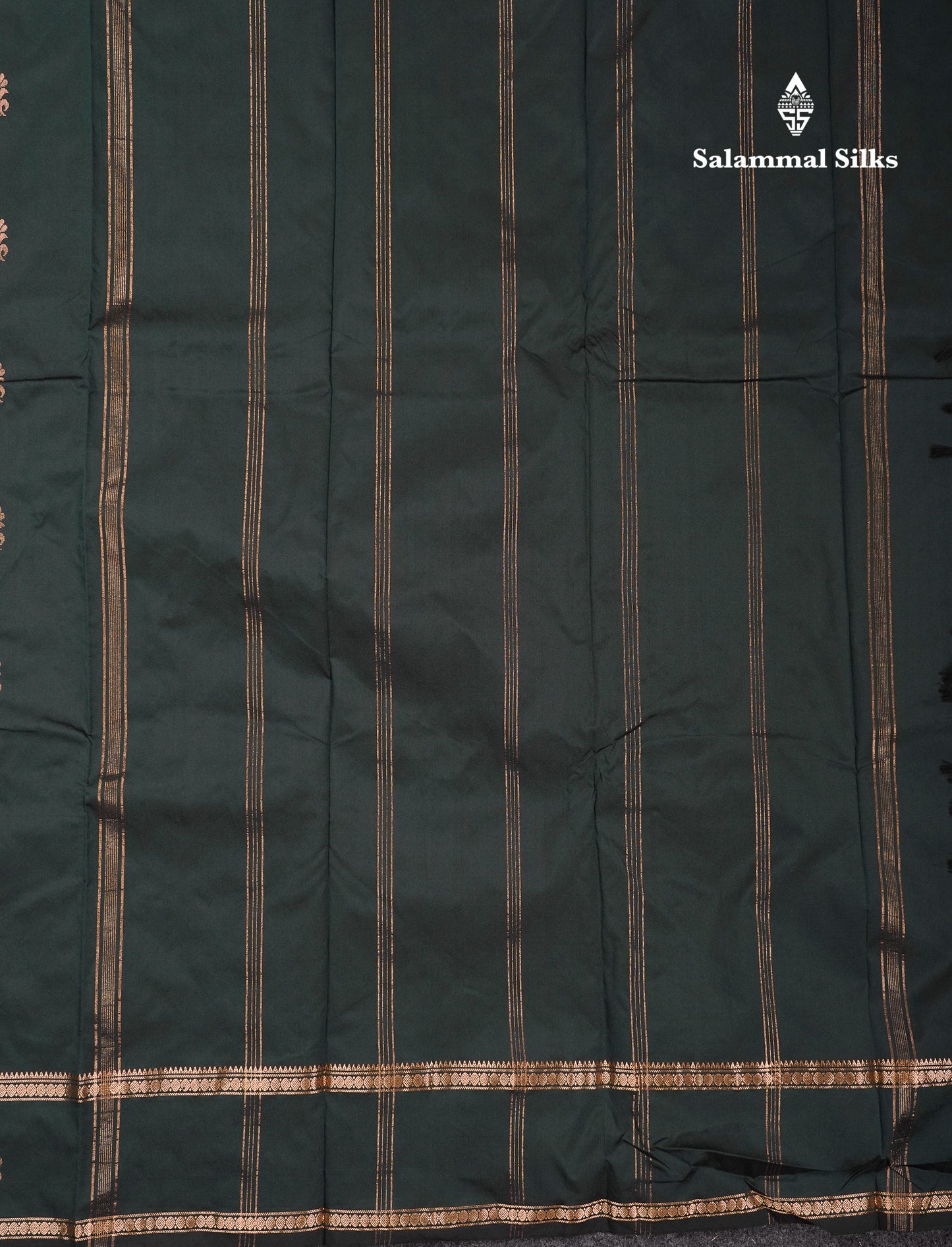 Beautiful Grey Semi Silk Saree With Tarditional Rettapet Border