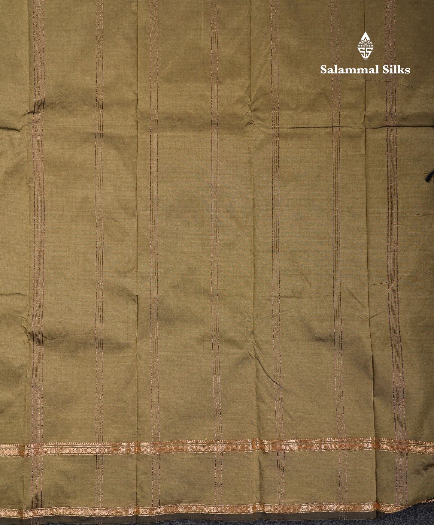 Beautiful Grey Semi Silk Saree With Tarditional Rettapet Border