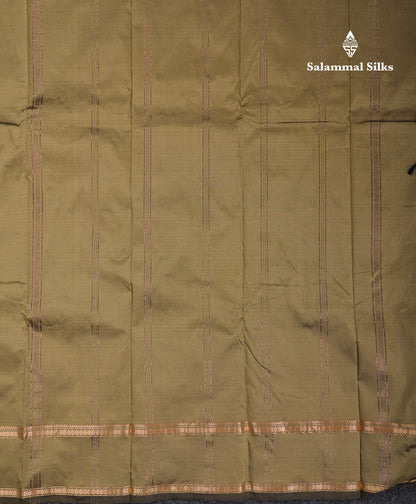 Beautiful Grey Semi Silk Saree With Tarditional Rettapet Border