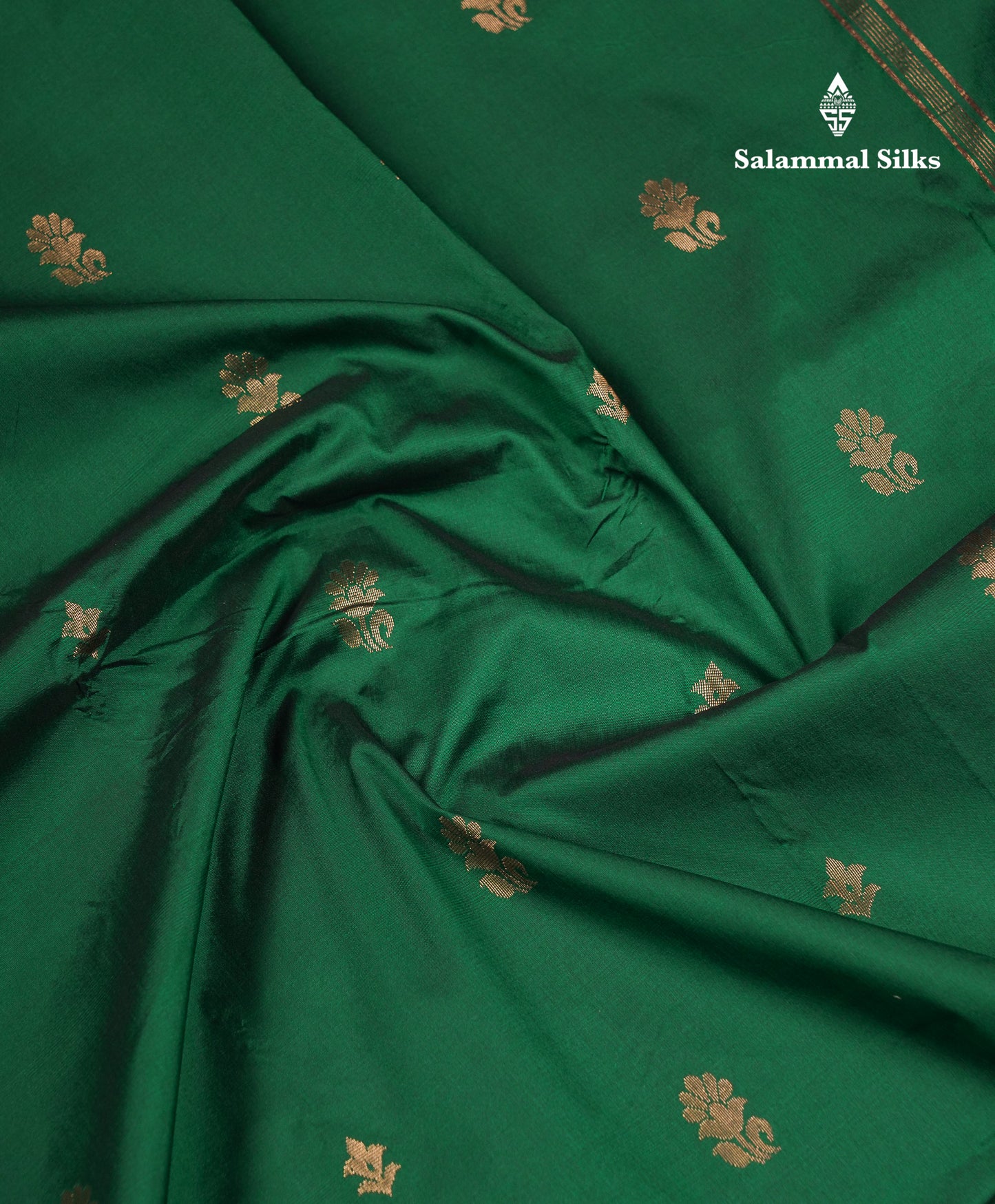 Beautiful Grey Semi Silk Saree With Tarditional Rettapet Border
