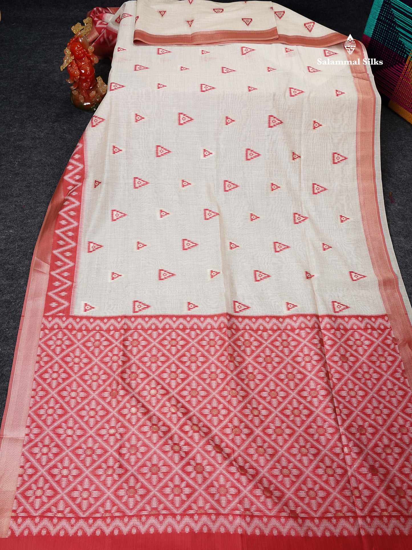 Cotton Mix Saree - Cream Sandal Along With Contrast Tomato Red Fancy Border