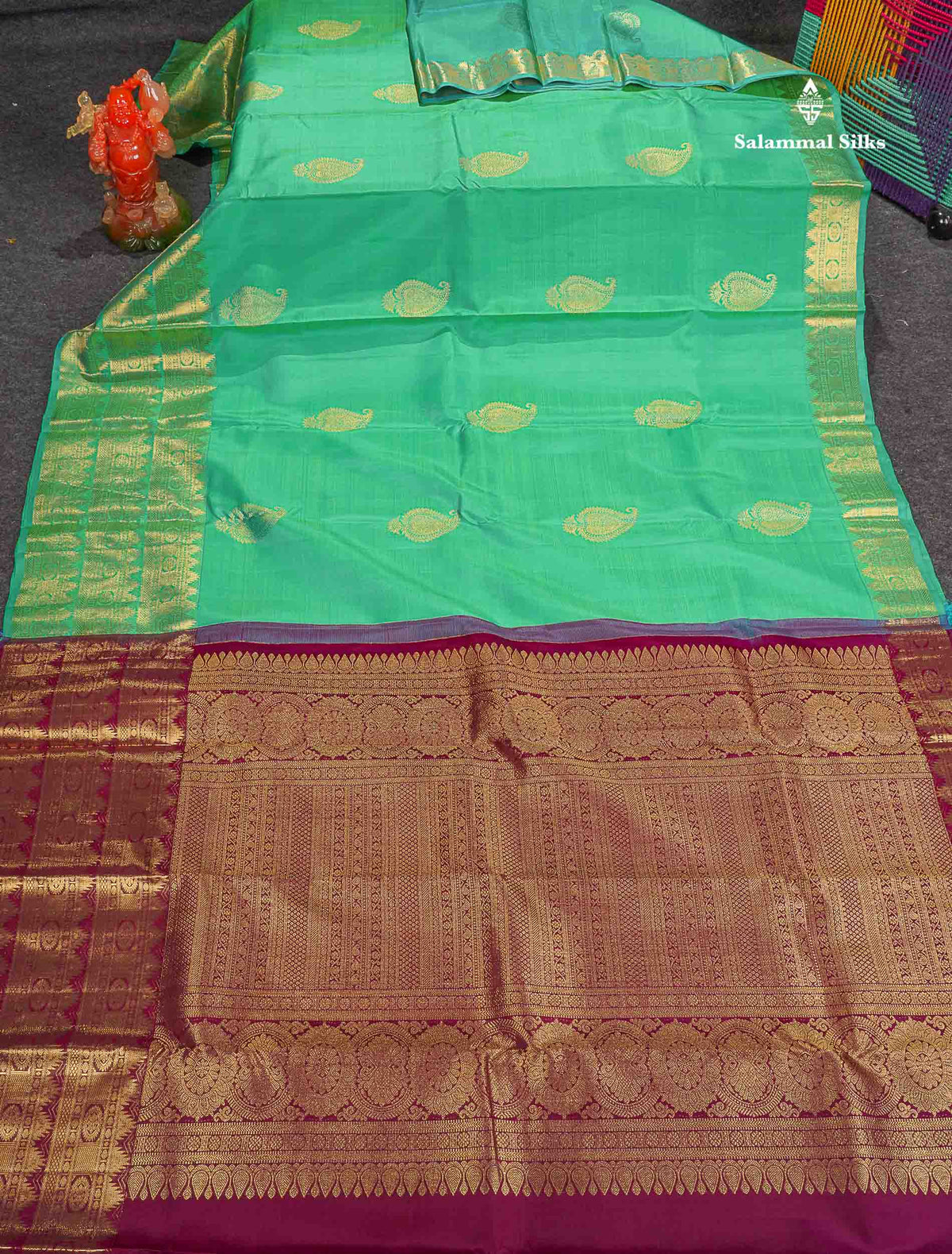 Pure Kanjivaram Silk Saree - Rexona Green Colour Body With Traditional Evening Morning Border