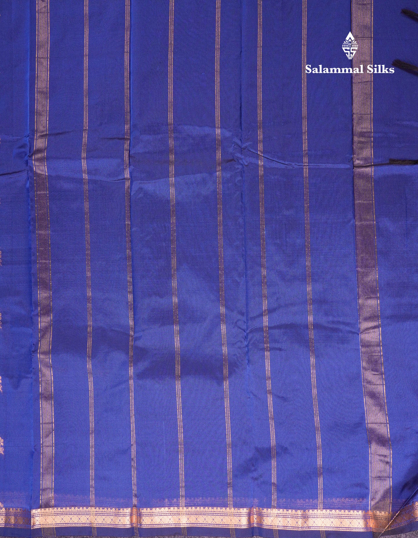 Beautiful Bottle Green Semi Silk Saree With Traditional Small Border