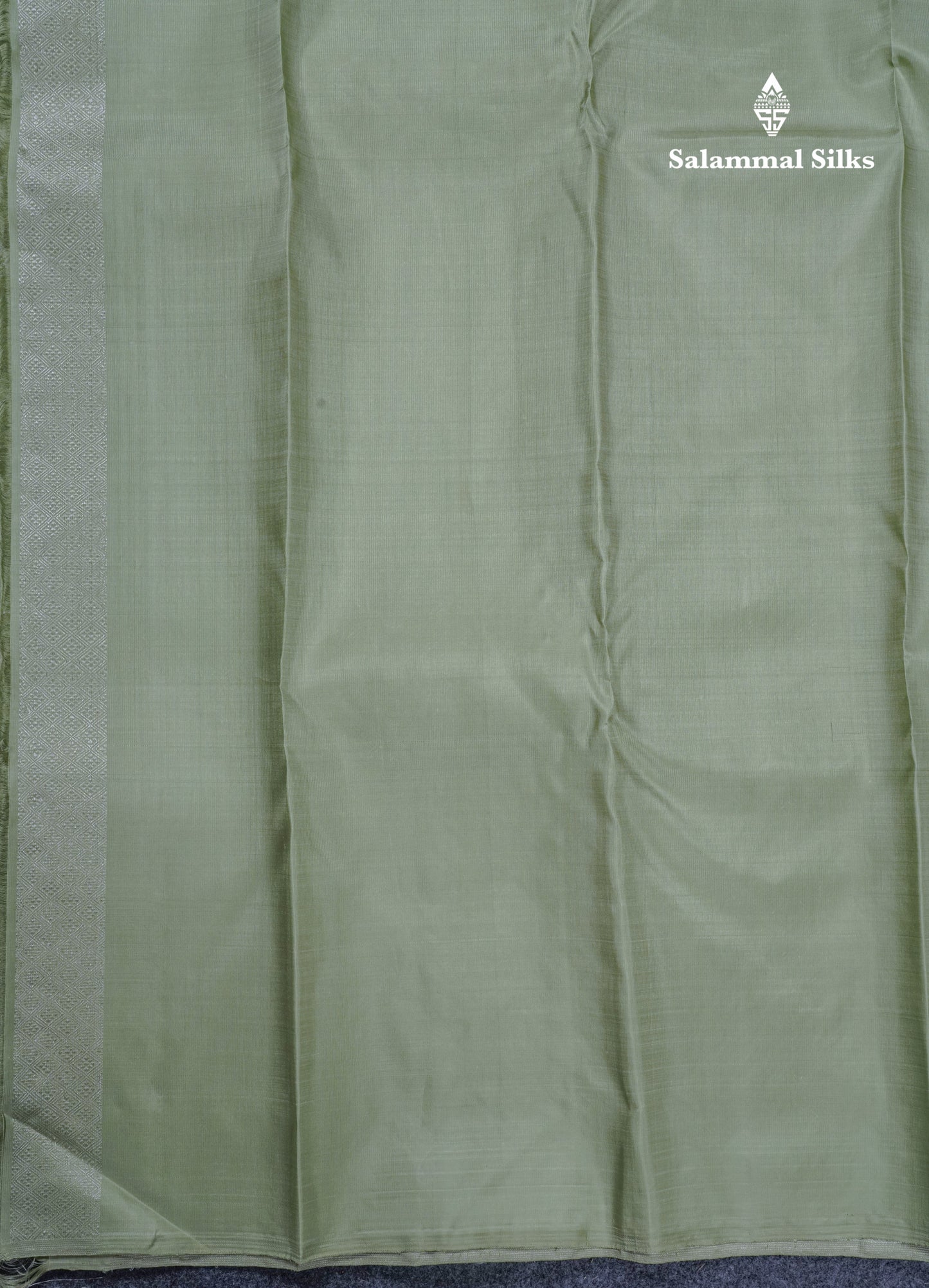 Pista Green Bridal Pure Kanjivaram Silk Saree With Silver Zari Long Border