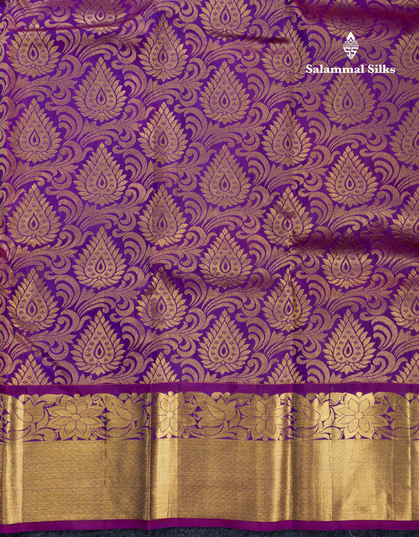 Beautiful Purple Bridal Pure Kanjivaram Silk Saree With Traditional Evening Morning Border