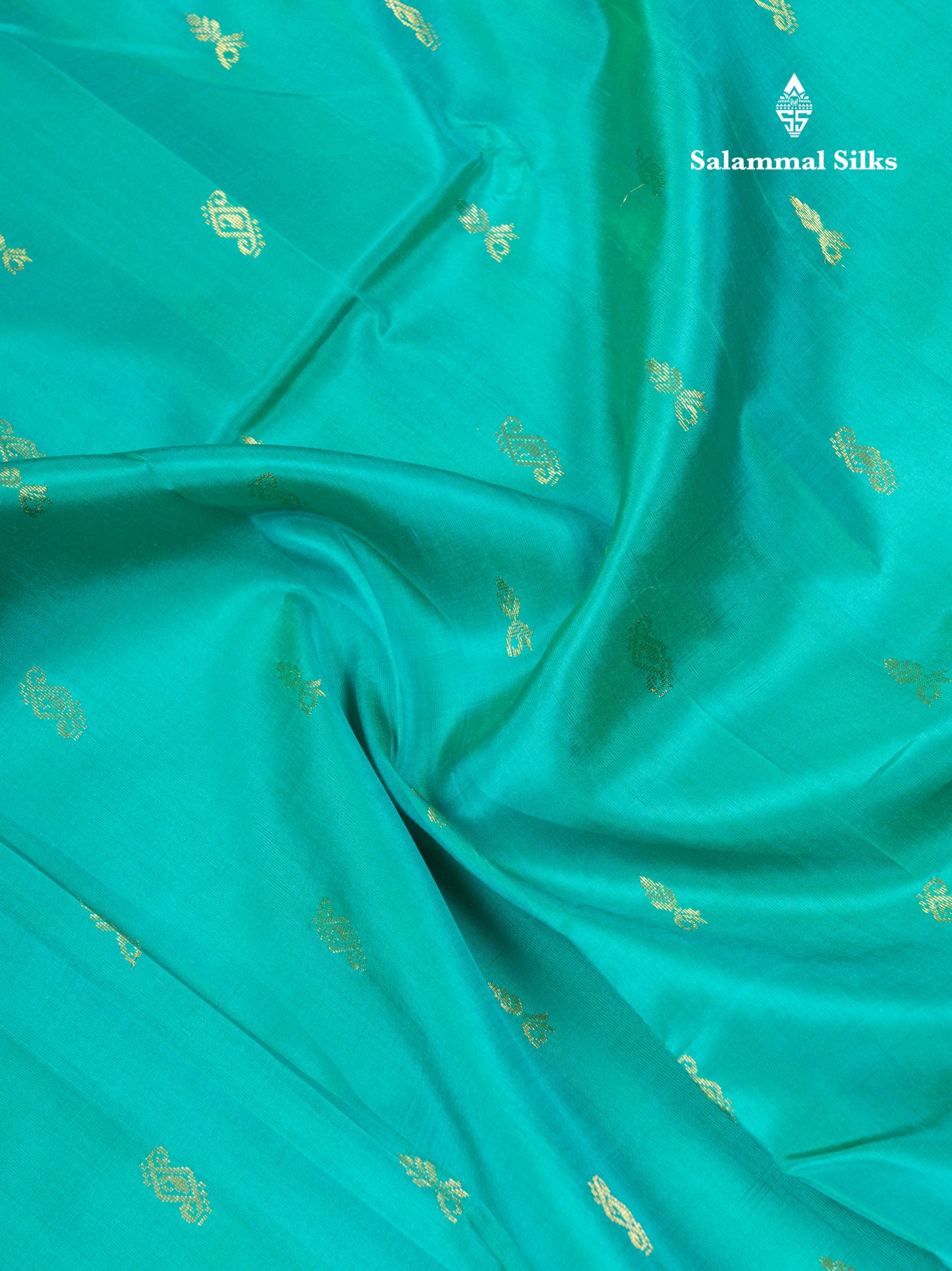 Sapphire Green Pure Kanjivaram Silk Saree With Contrast Purple One Side Traditional Border