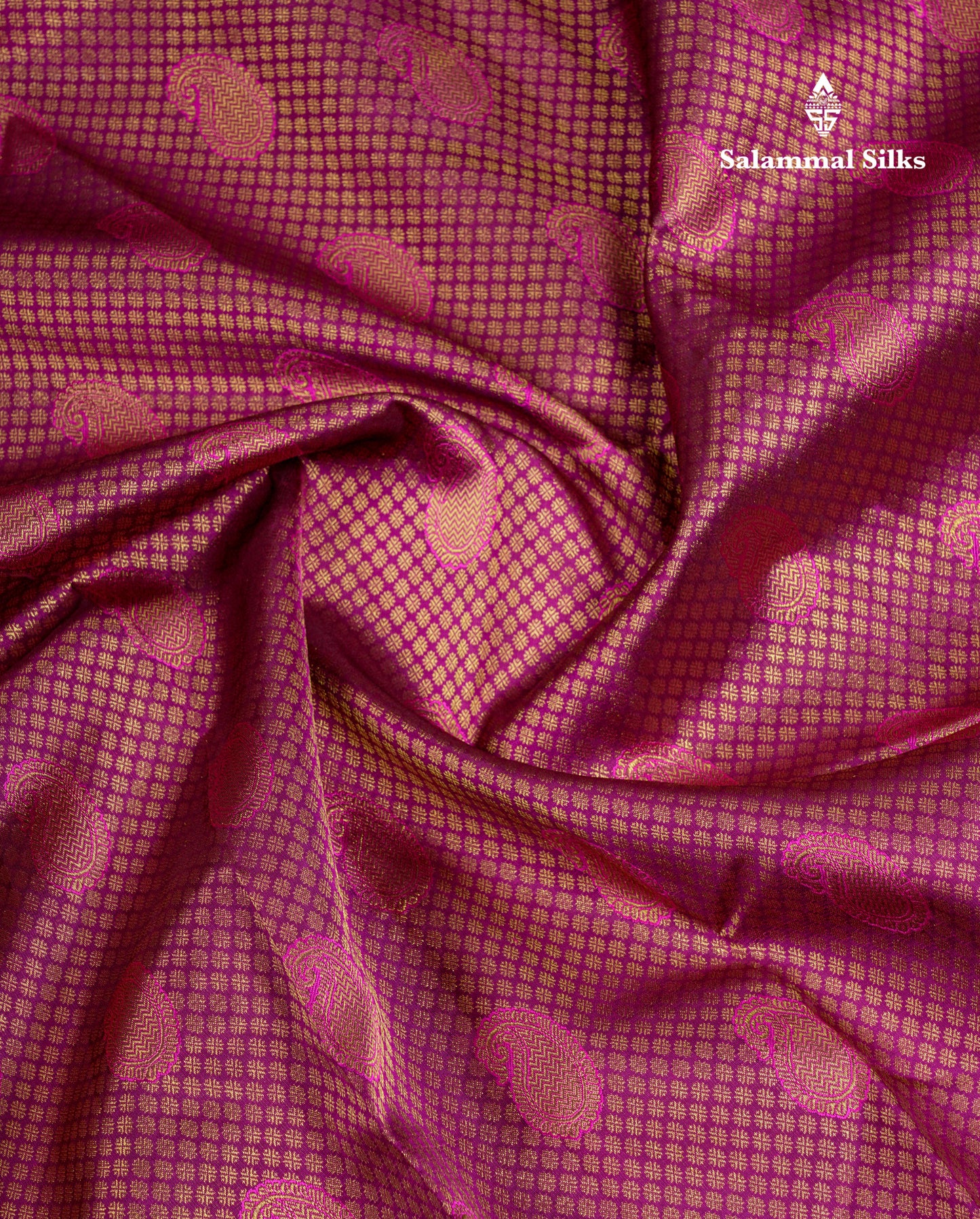Beautiful Magenta Bridal Pure Kanjivaram Silk Saree With Traditional Border