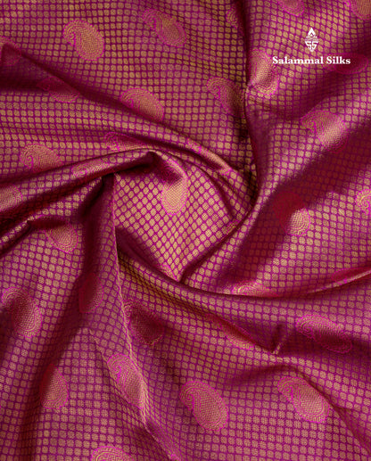 Beautiful Magenta Bridal Pure Kanjivaram Silk Saree With Traditional Border