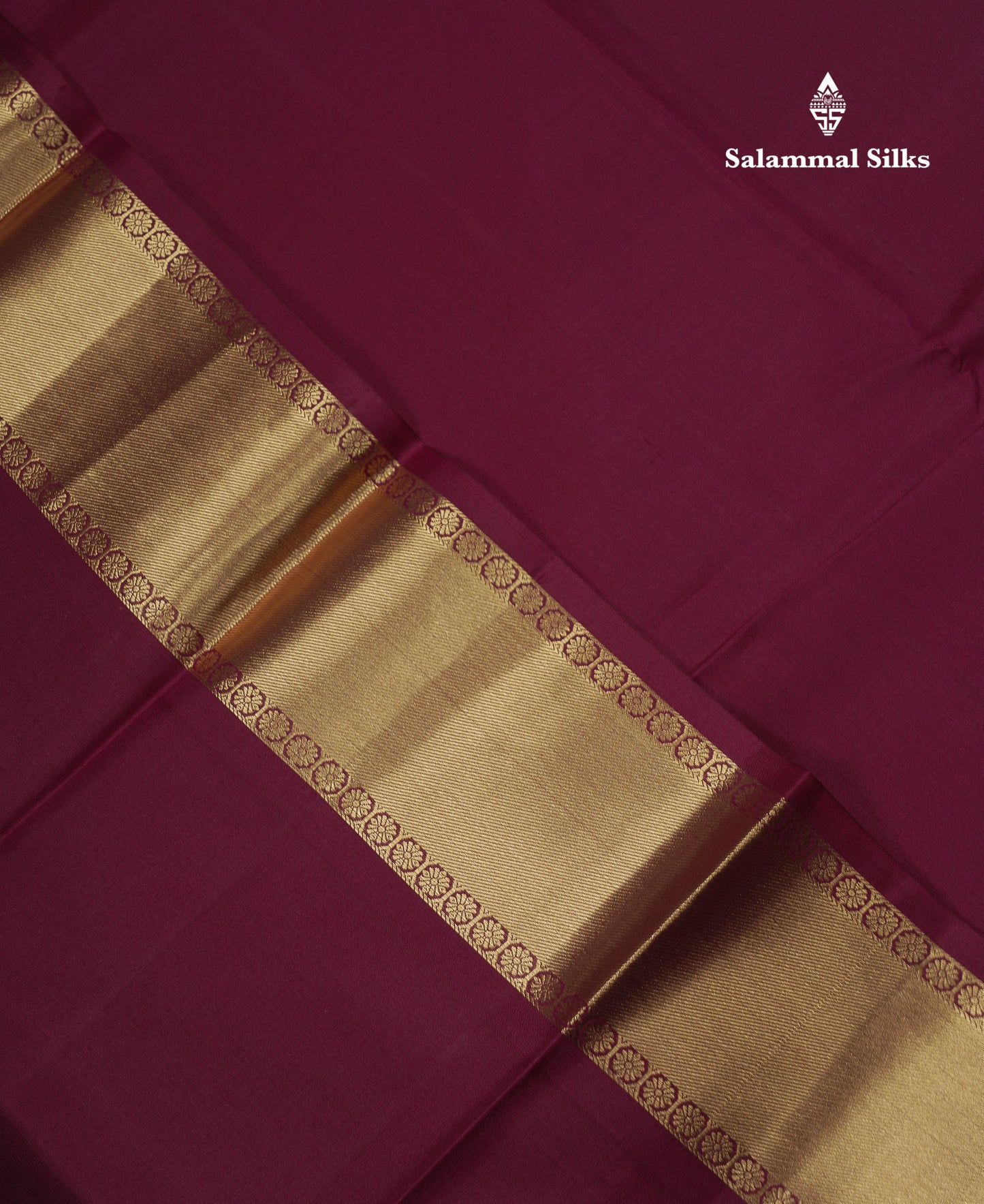 Beautiful Black Plain Pure Kanjivaram Silk Saree with Traditional Pallakku Border