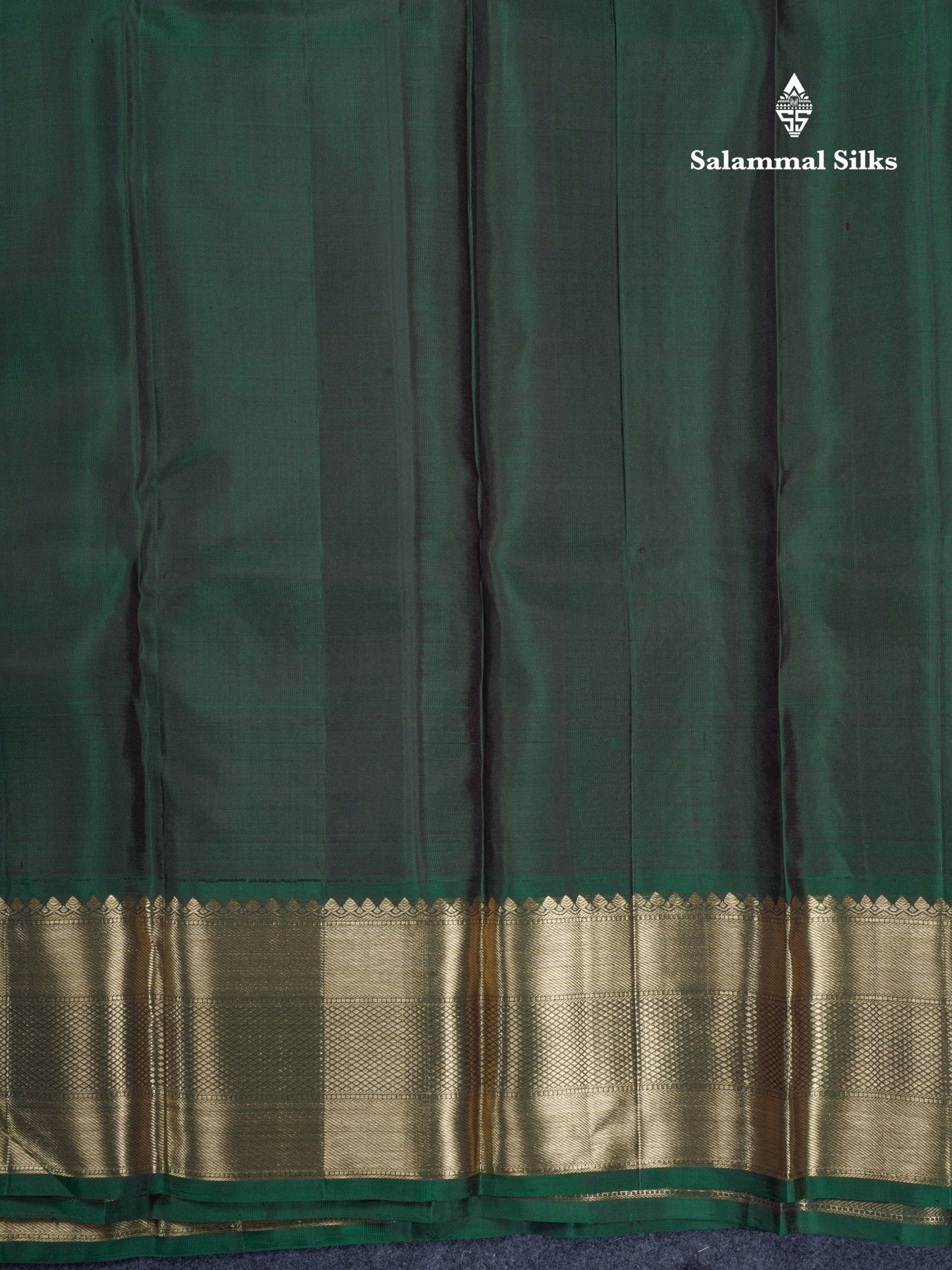 Maroon Grand Beautiful Bridal Pure Kanjivaram Silk Saree With Bottle Green Border