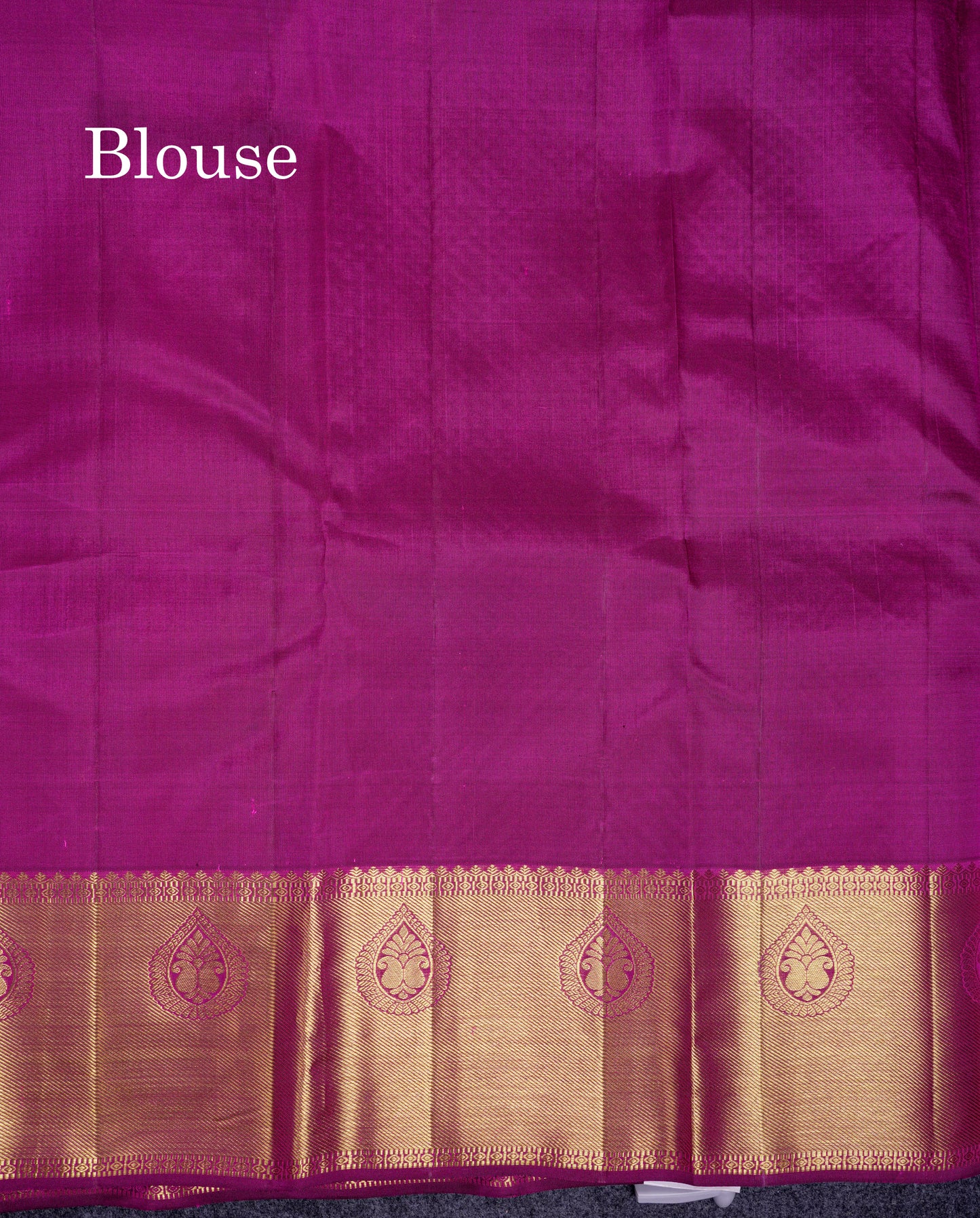 Beautiful Magenta Bridal Pure Kanjivaram Silk Saree With Traditional Border