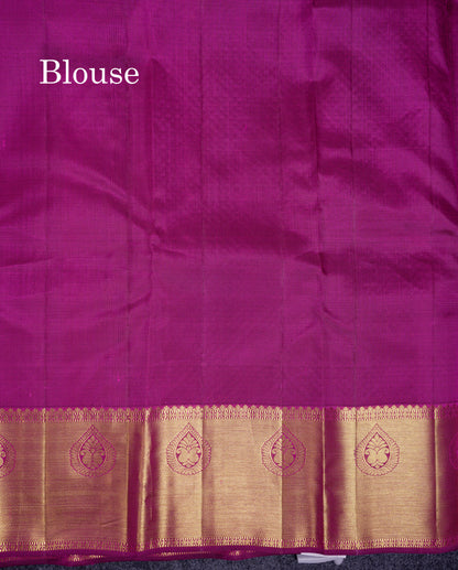 Beautiful Magenta Bridal Pure Kanjivaram Silk Saree With Traditional Border