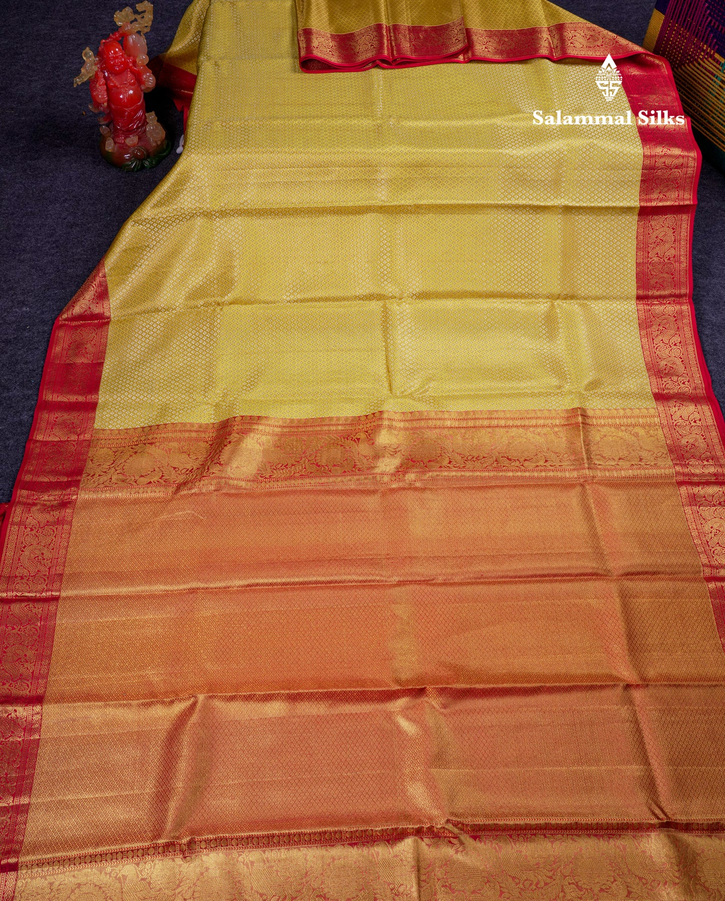 Beautiful Gold Tissue Bridal Pure Kanjivaram Silk Saree With Contrast Chilly Red Traditional Medium Border
