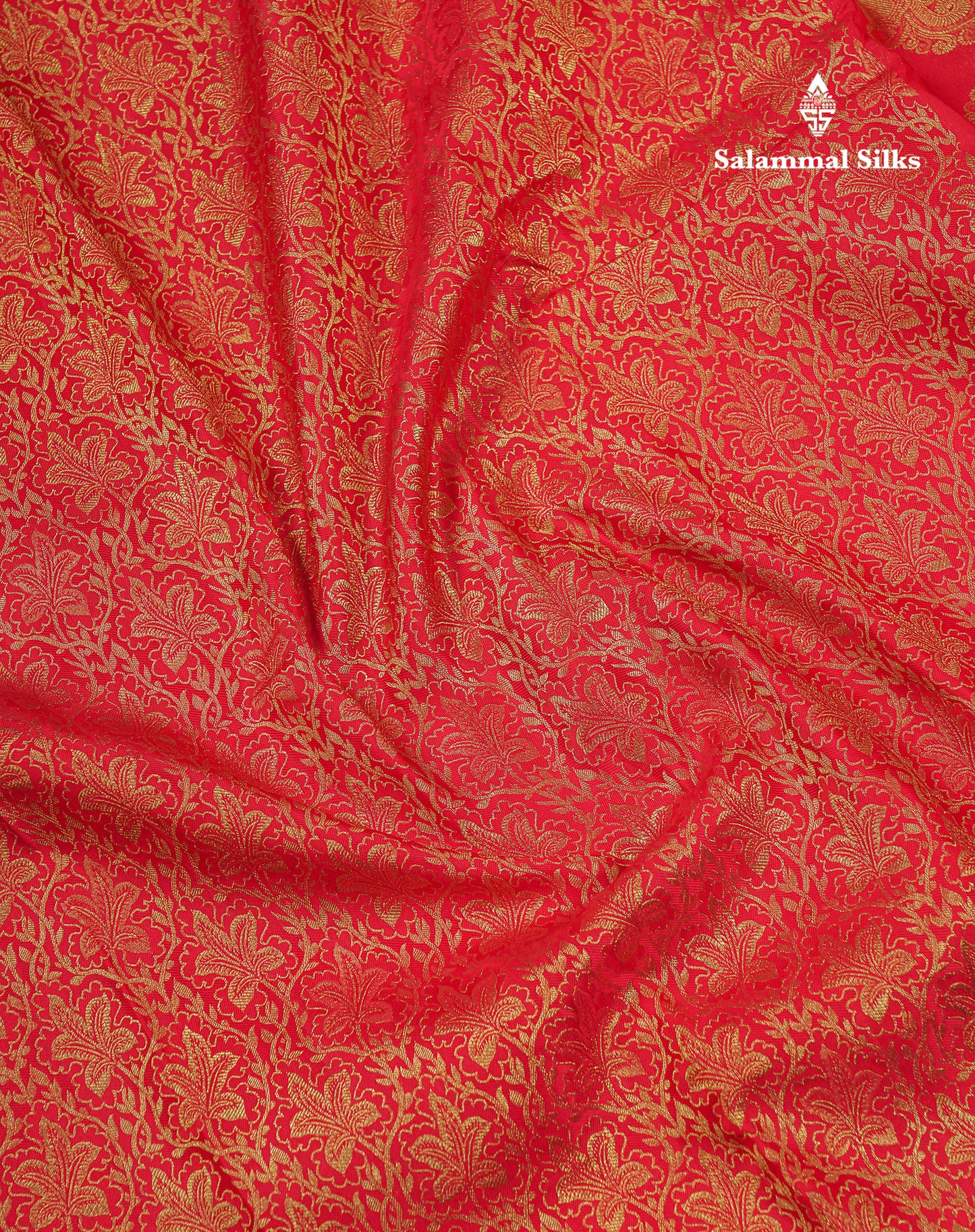 Beautiful Red Pure Kanjivaram Silk Saree With Traditional Border