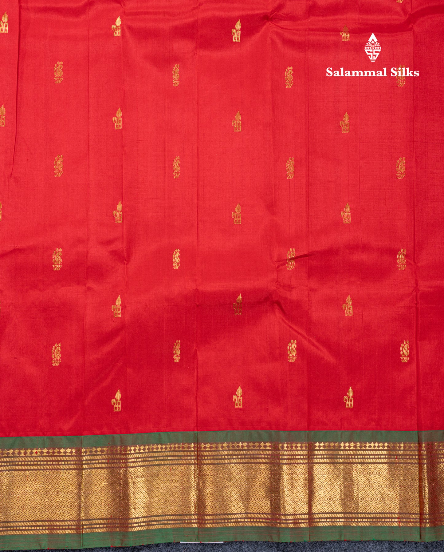 Chilly Red Pure Kanjivaram Silk Saree With Contrast Bottle Green One Side Traditional Border