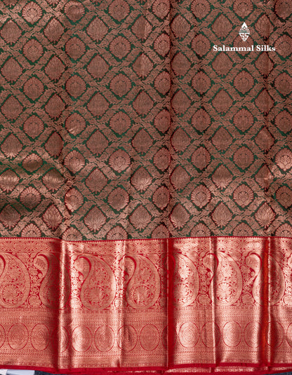 Dark Bottle Green Bridal Pure Kanjivaram Silk Saree With Contrast Dark Maroon Blouse