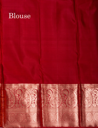 Dark Bottle Green Bridal Pure Kanjivaram Silk Saree With Contrast Dark Maroon Blouse