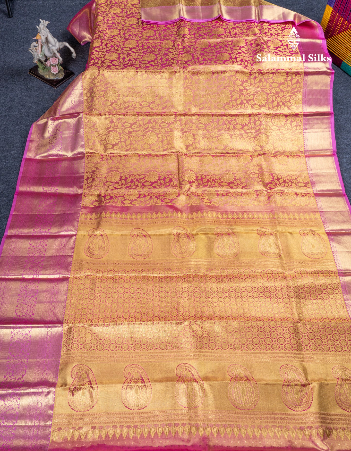 Pink Tissue Bridal Pure Kanjivaram Silk Saree With Contrast Link Pink Traditional Evening Morning Border