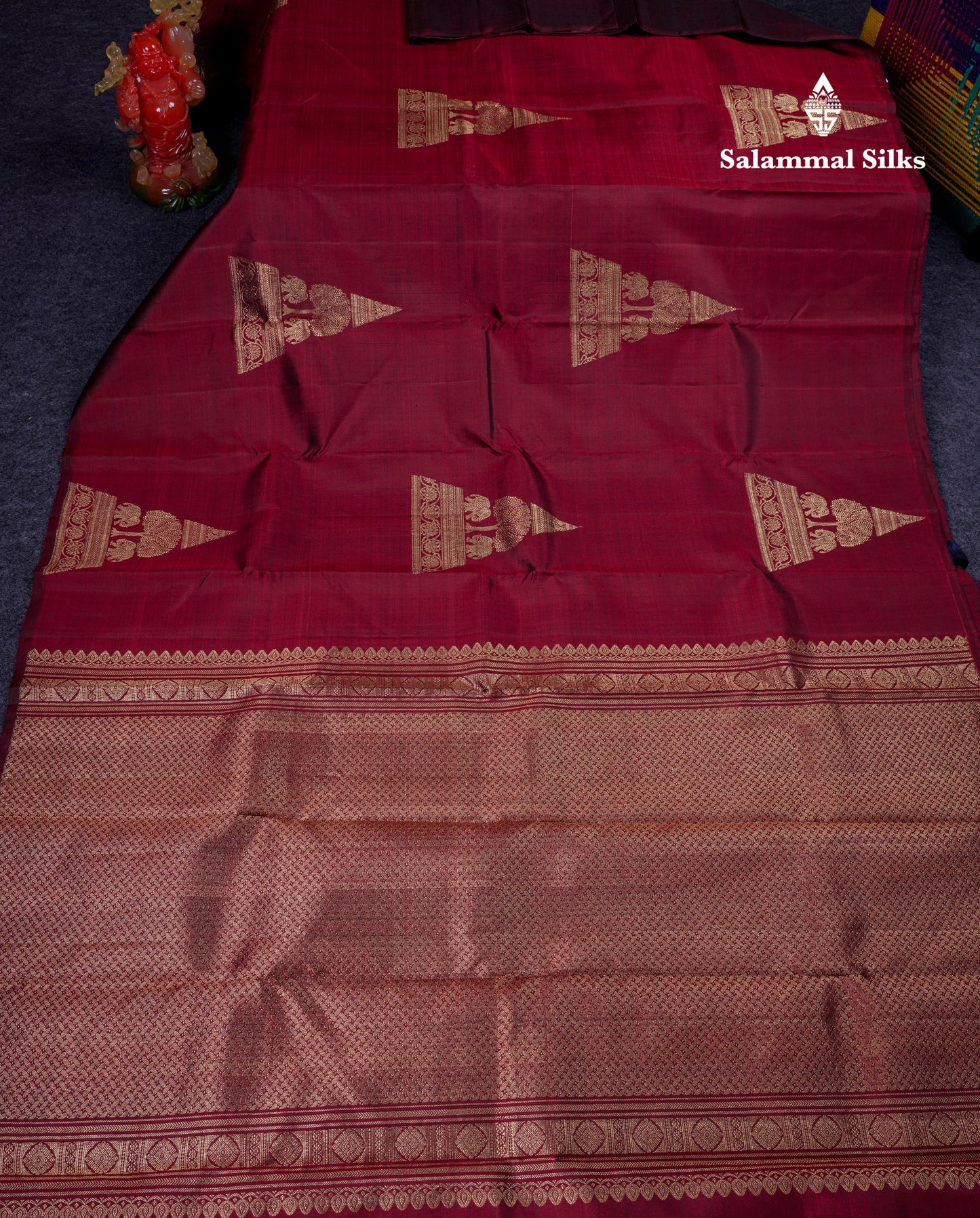 Beautiful Dark Maroon Traditional Buttas Pure Kanjivaram Silk Saree With Blouse