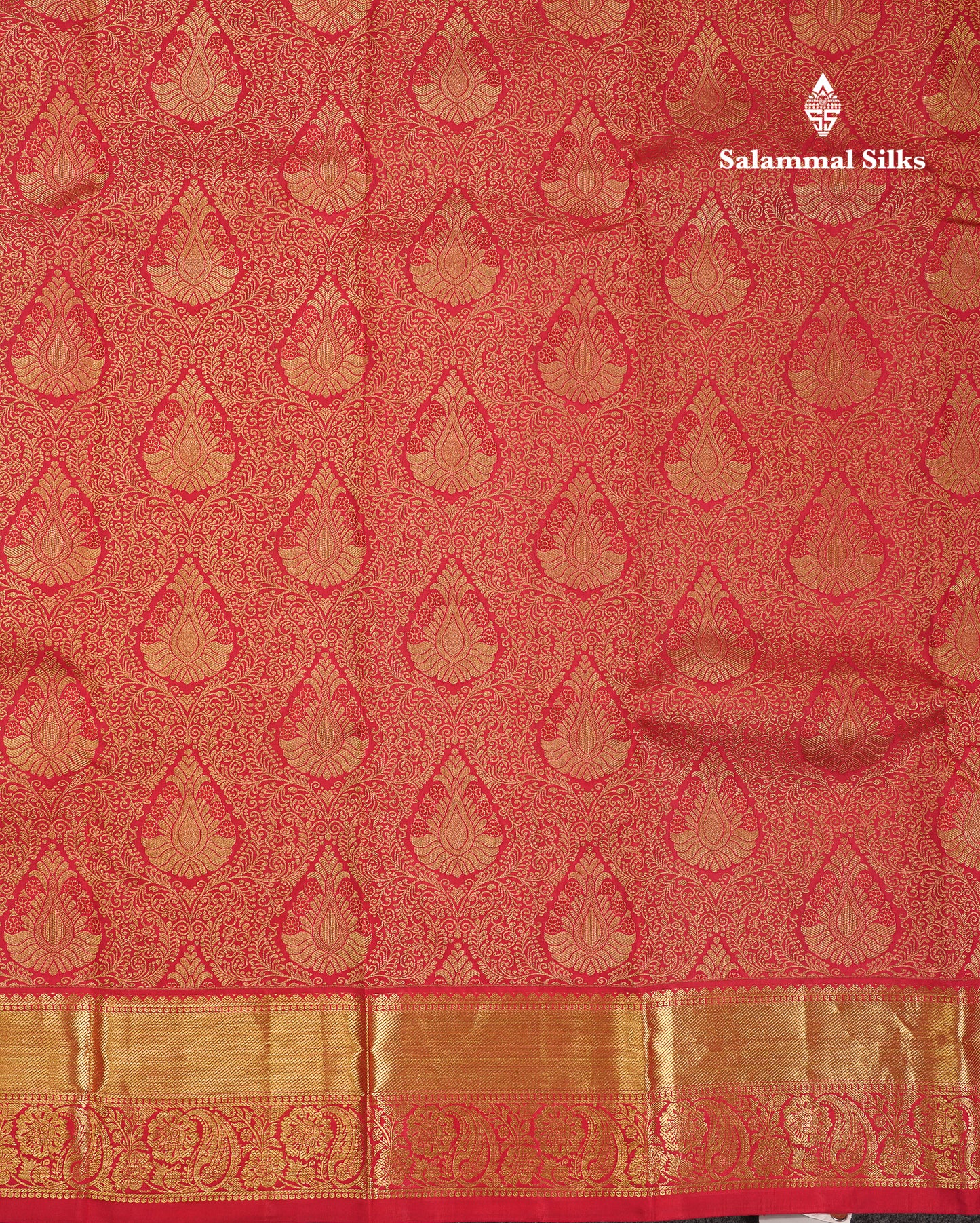 Beautiful Red Bridal Pure Kanjivaram Silk Saree With Traditional Border